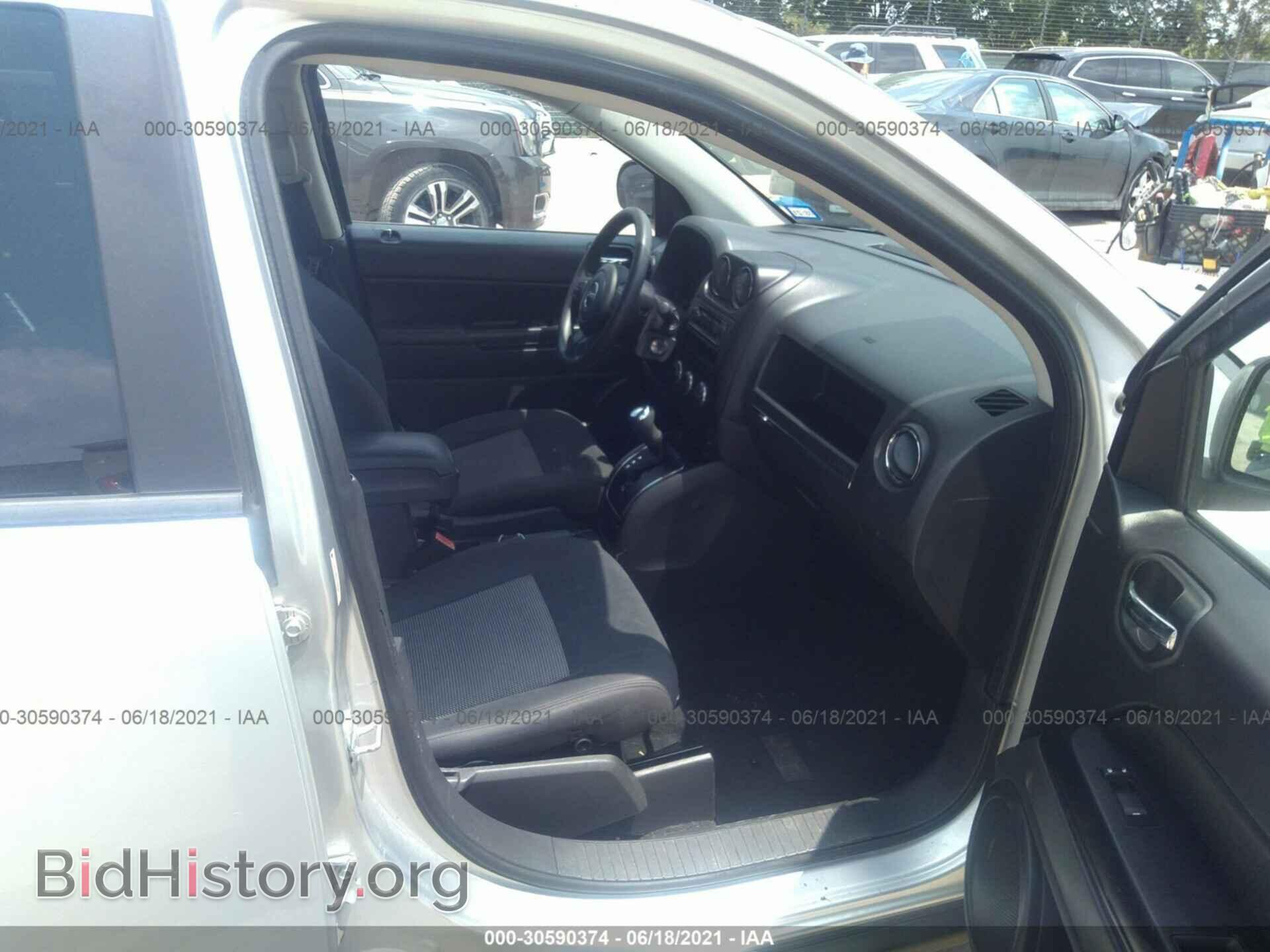 2012 JEEP COMPASS - VIN: 1C4NJCBB6CD518744 - Photo 5