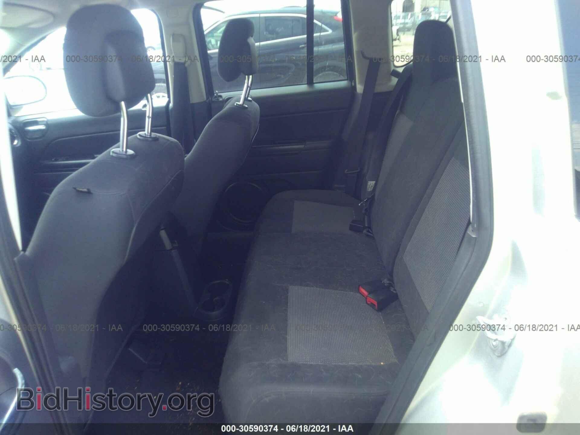 2012 JEEP COMPASS - VIN: 1C4NJCBB6CD518744 - Photo 8