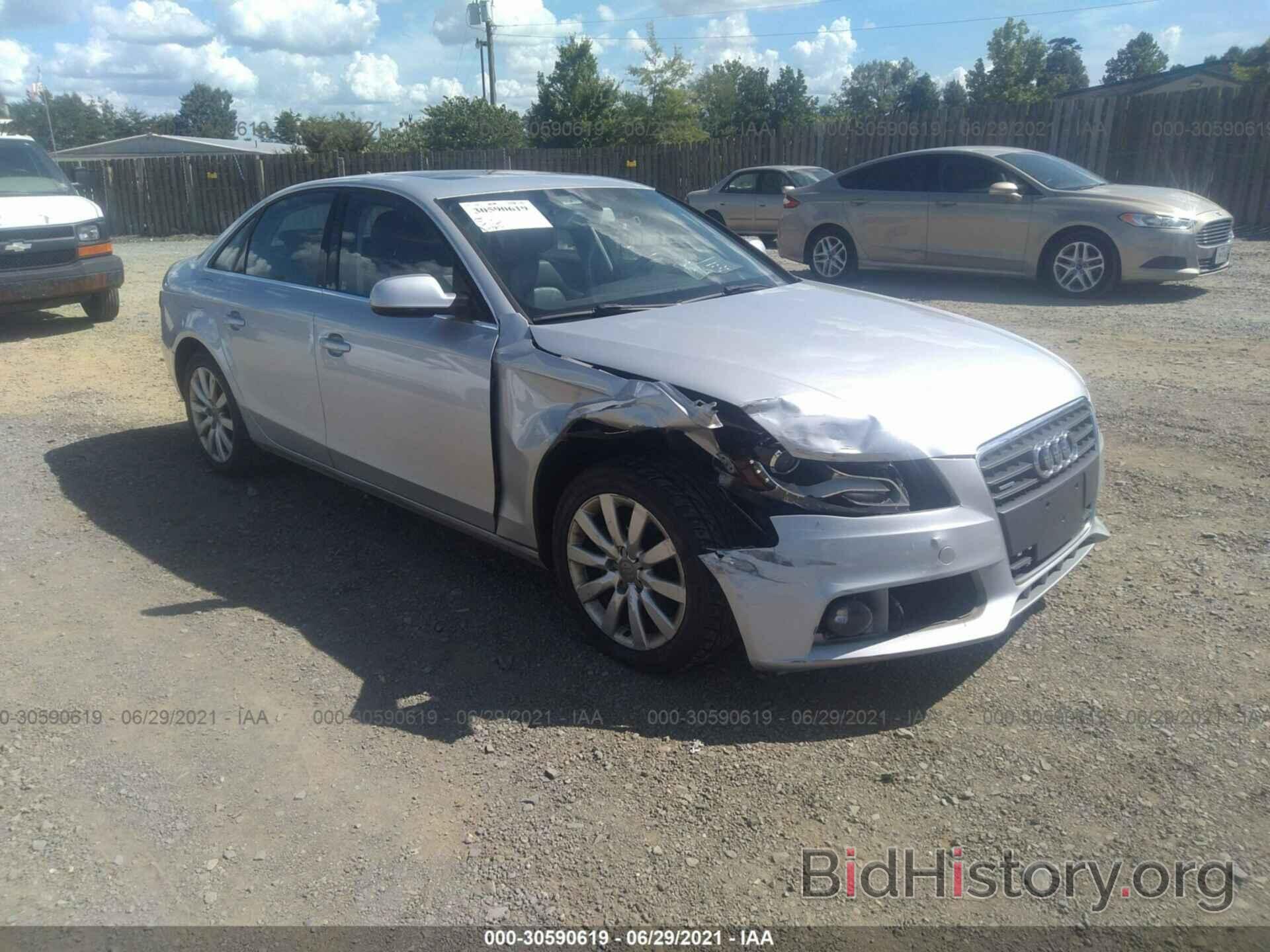 Photo WAUFFAFL9AA047469 - AUDI A4 2010