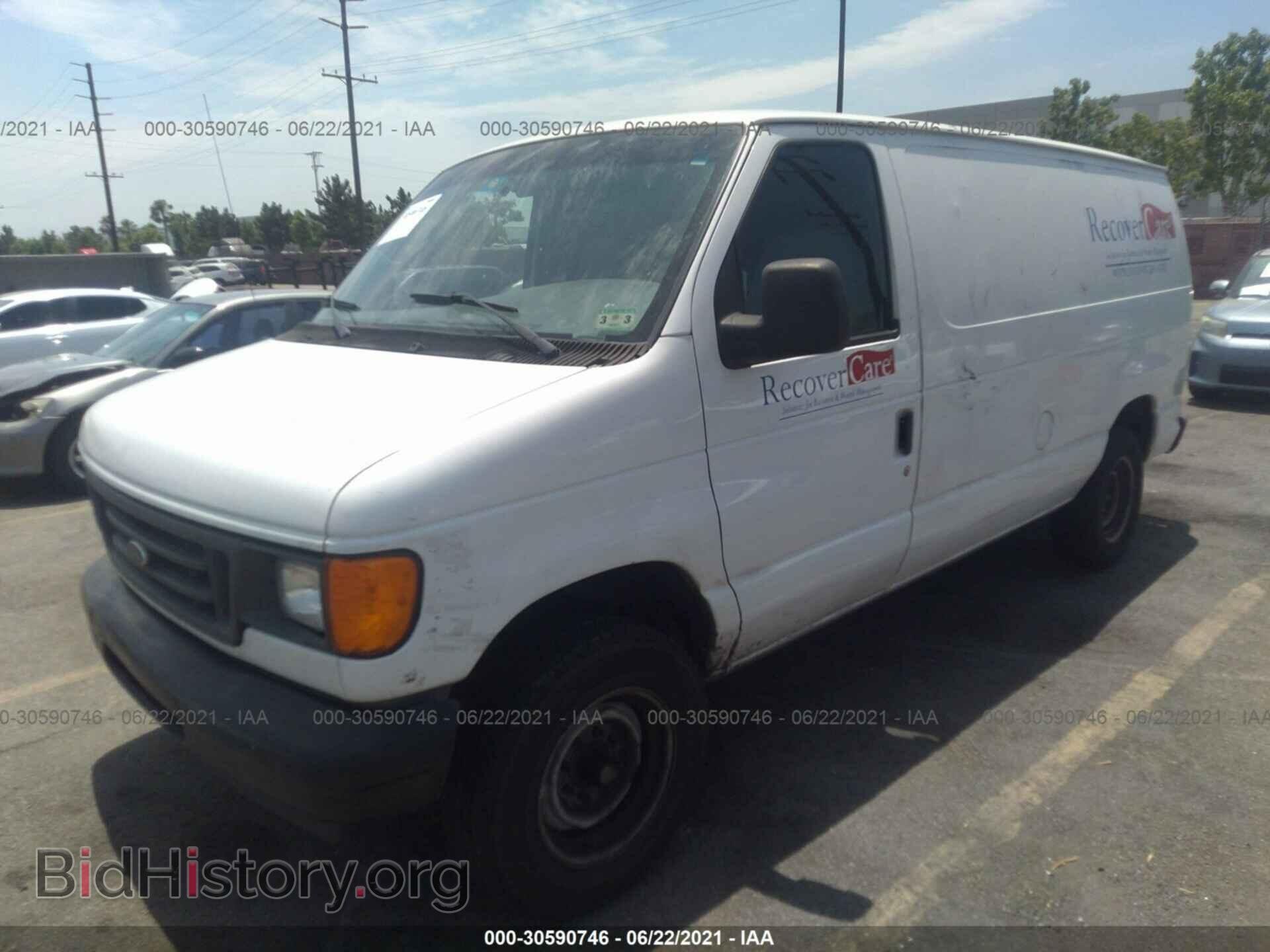 2007 FORD ECONOLINE CARGO VAN - VIN: 1FTNE14W67DA52490 - Фото 2
