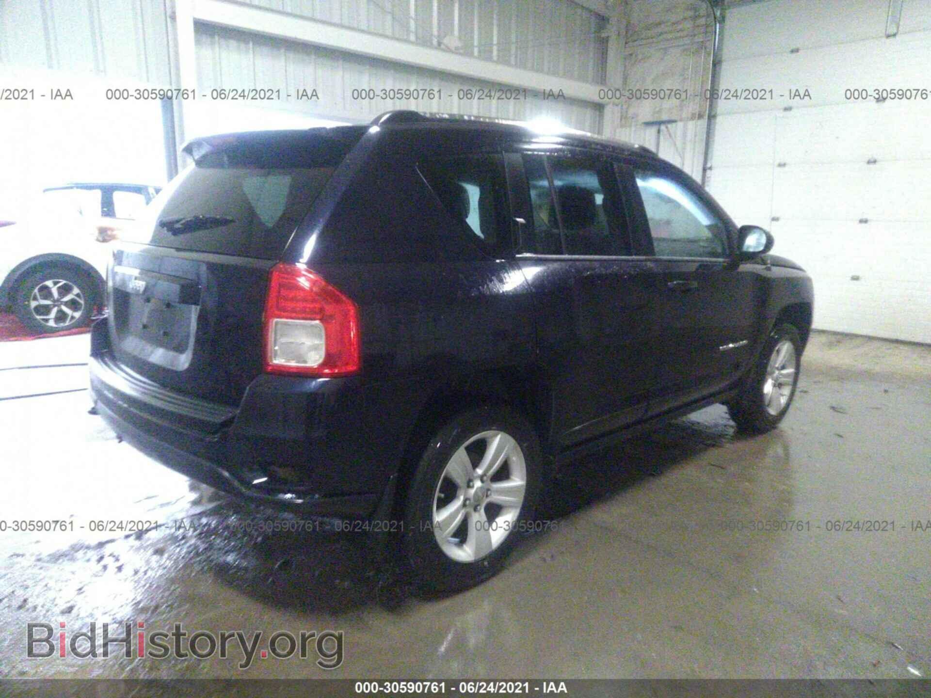 2011 JEEP COMPASS - VIN: 1J4NF1FB6BD176513 - Photo 4
