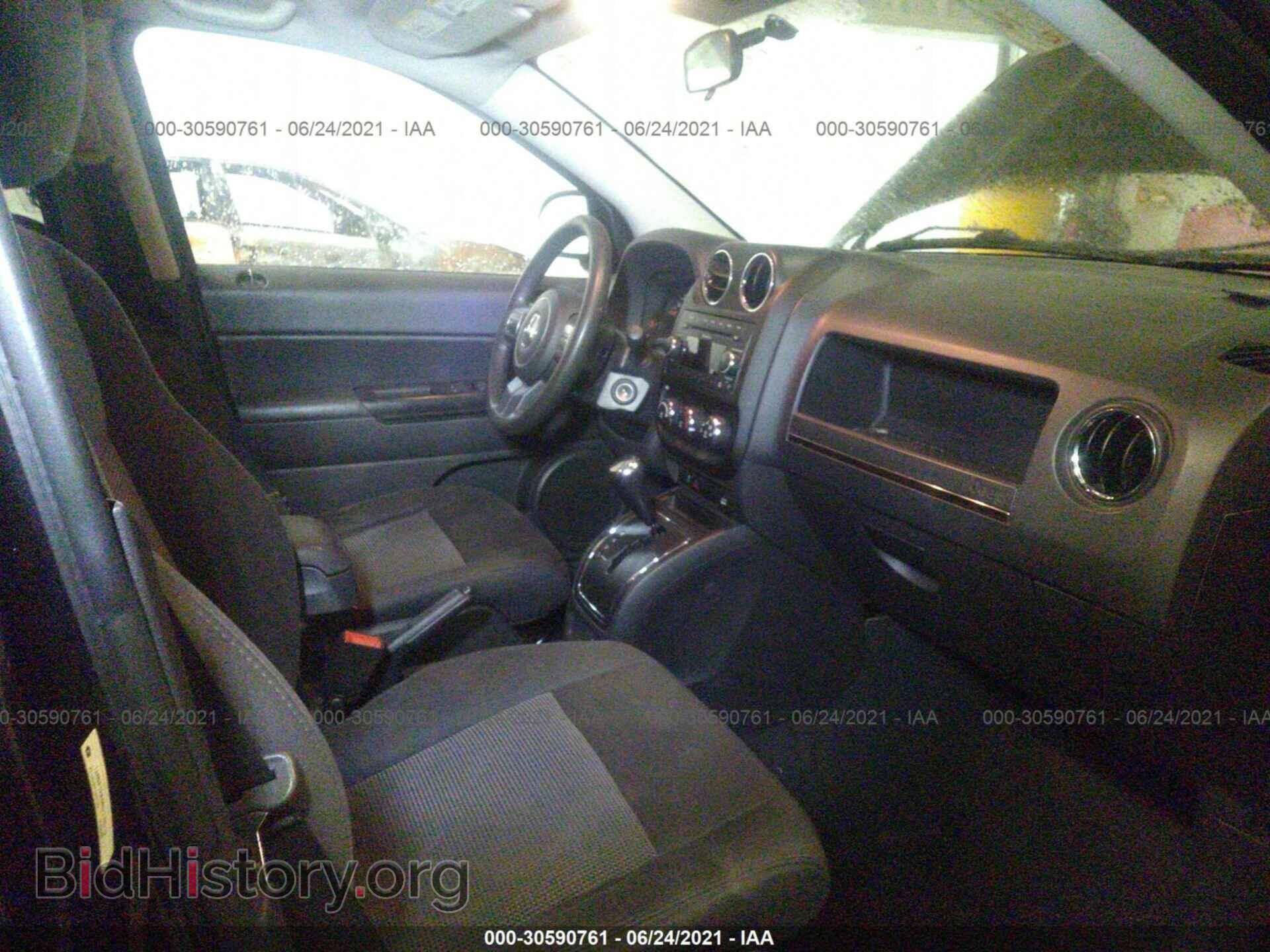 2011 JEEP COMPASS - VIN: 1J4NF1FB6BD176513 - Photo 5