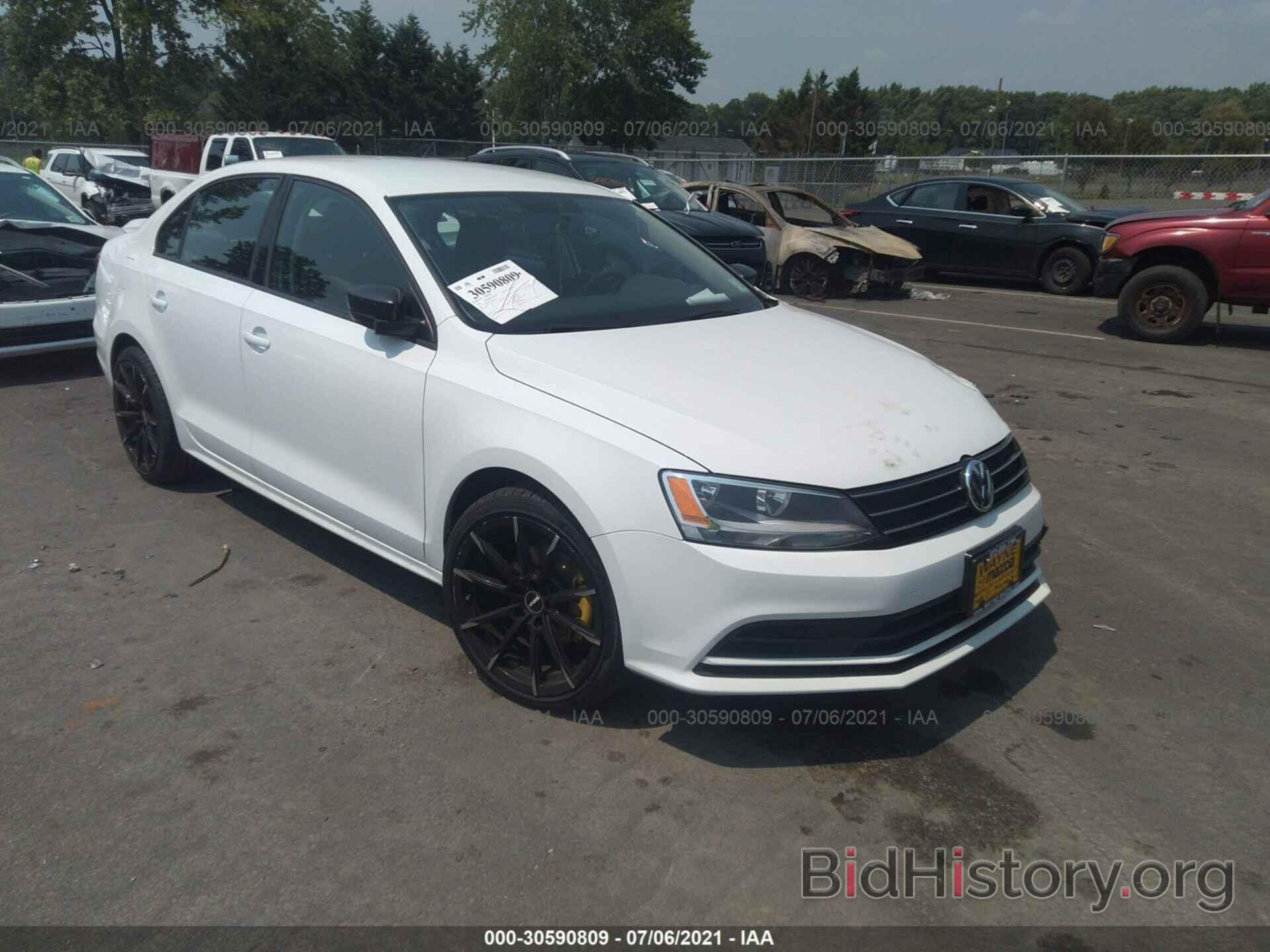 Photo 3VW167AJ1GM300251 - VOLKSWAGEN JETTA SEDAN 2016