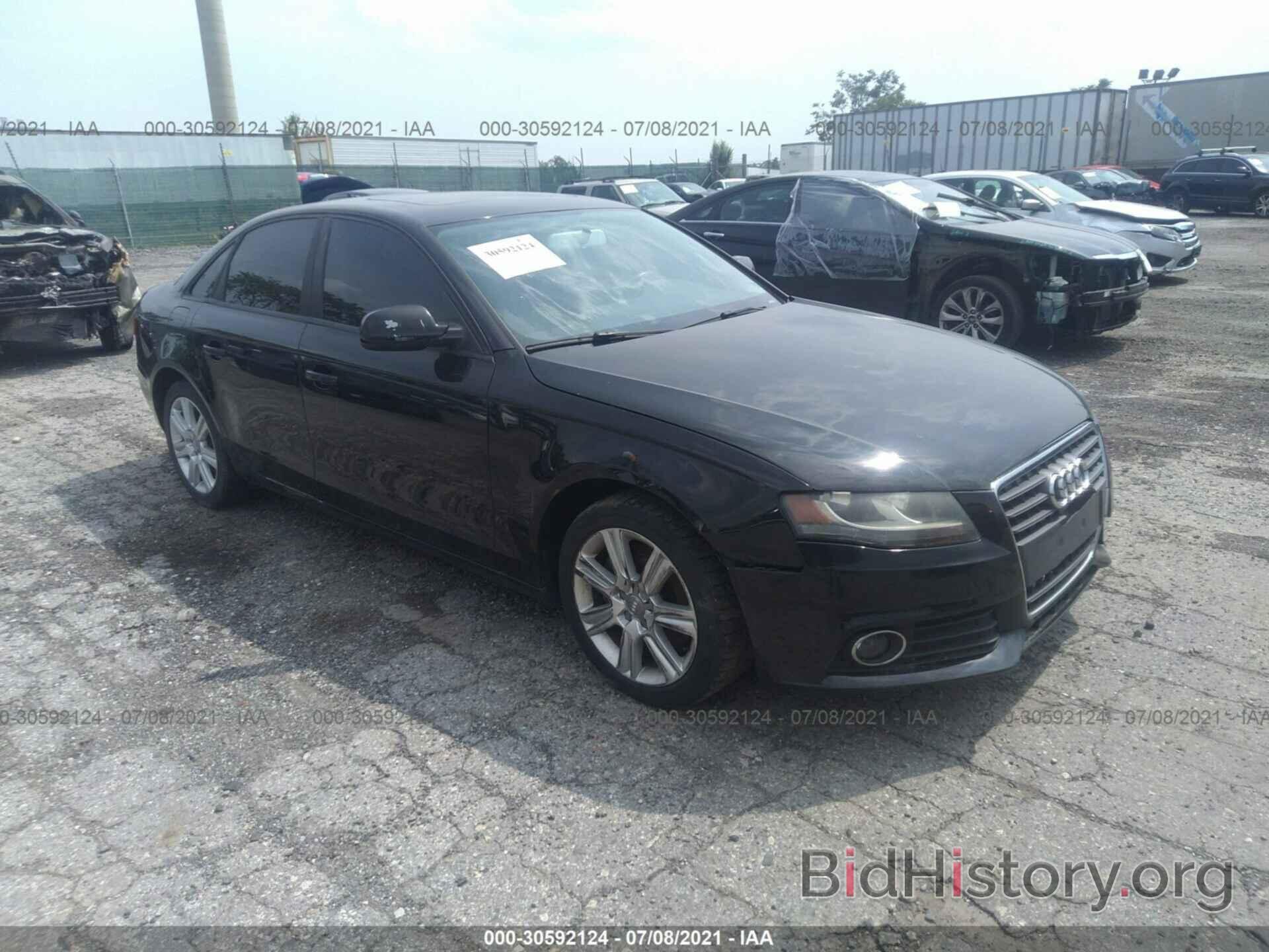 Photo WAUDFAFL4BN001825 - AUDI A4 2011