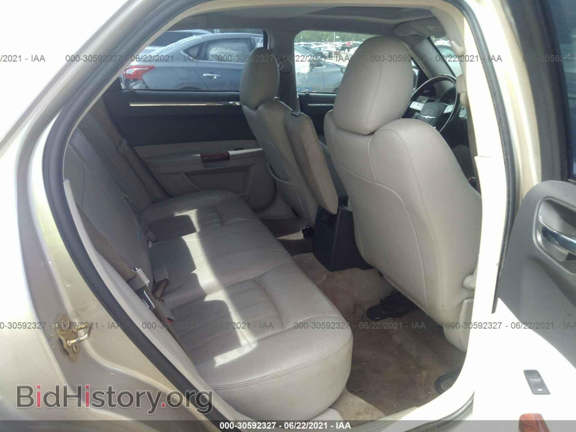 2006 CHRYSLER 300 - VIN: 2C3LA63H66H518332 - Фото 8