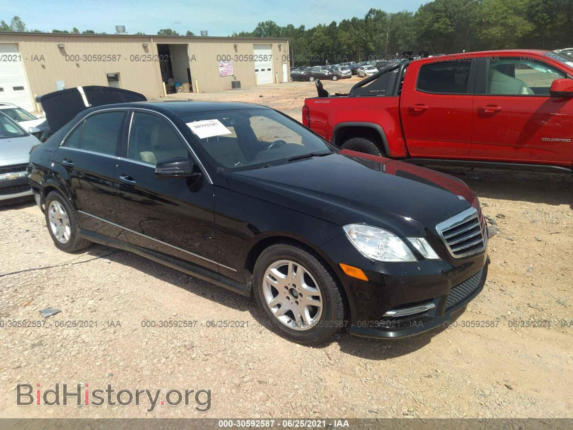Фотография WDDHF5KB3DA760183 - MERCEDES-BENZ E-CLASS 2013