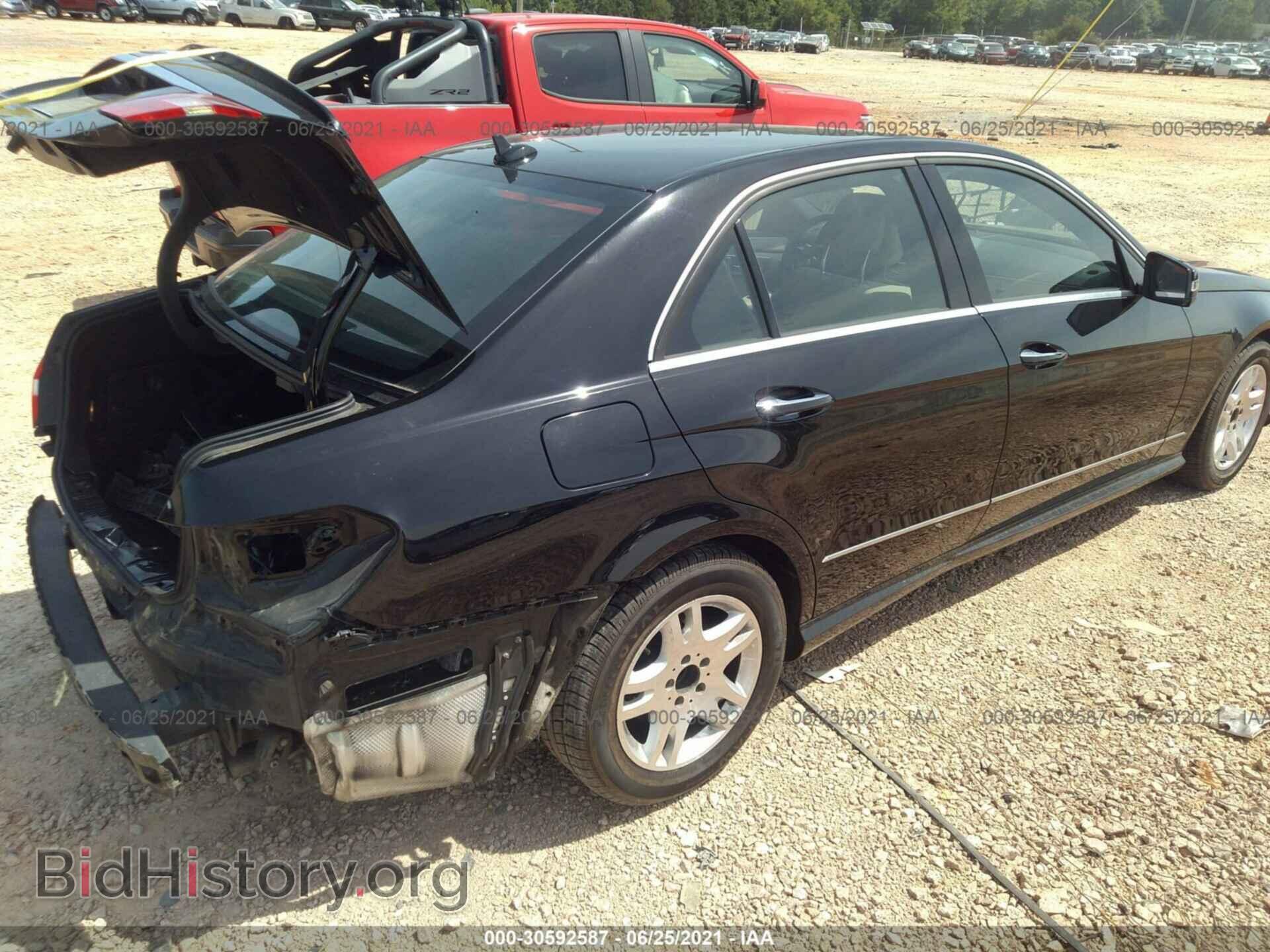 2013 MERCEDES-BENZ E-CLASS - VIN: WDDHF5KB3DA760183 - Фото 4