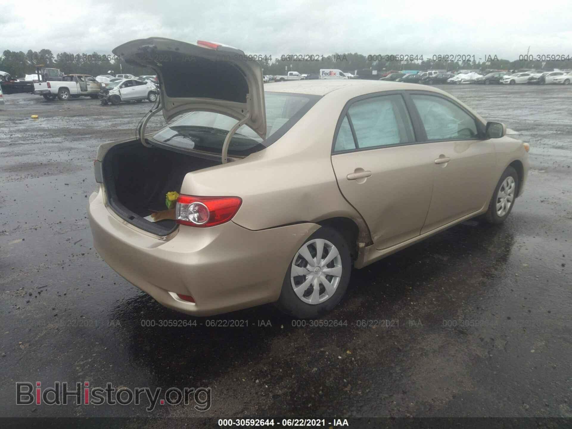 2011 TOYOTA COROLLA - VIN: 2T1BU4EEXBC614426 - Фото 4