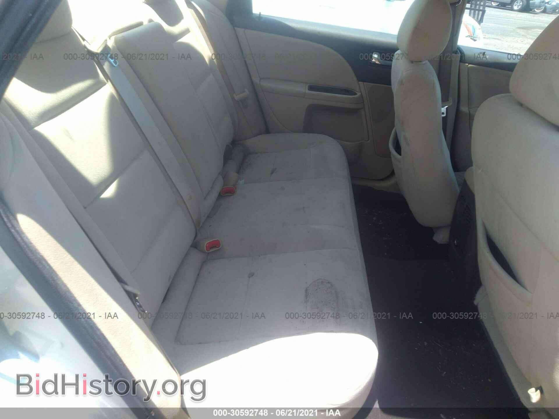 2008 FORD TAURUS - VIN: 1FAHP24W48G178057 - Фото 8