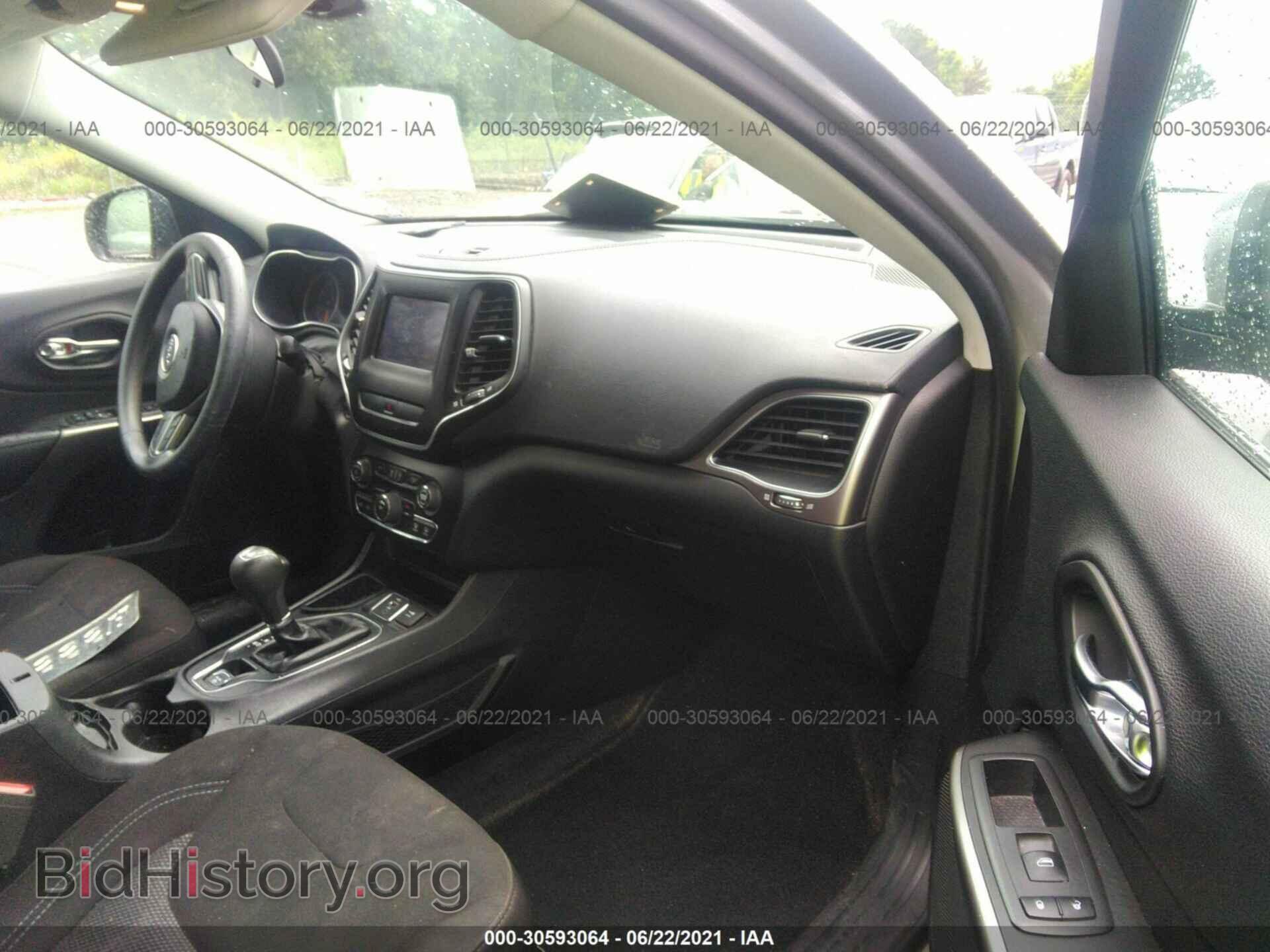 2019 JEEP CHEROKEE - VIN: 1C4PJLCB6KD270145 - Фото 5