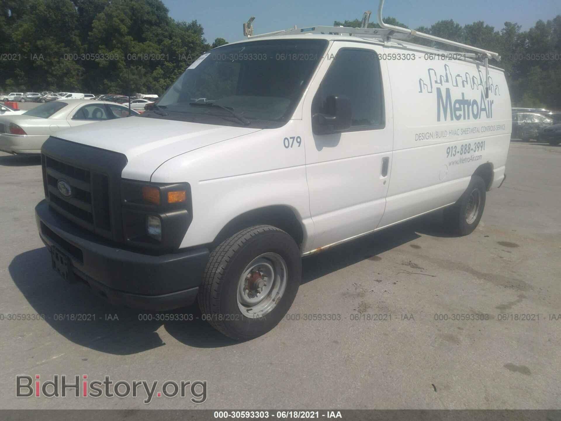 2010 FORD ECONOLINE CARGO VAN - VIN: 1FTNE2EW0ADA02079 - Фото 2