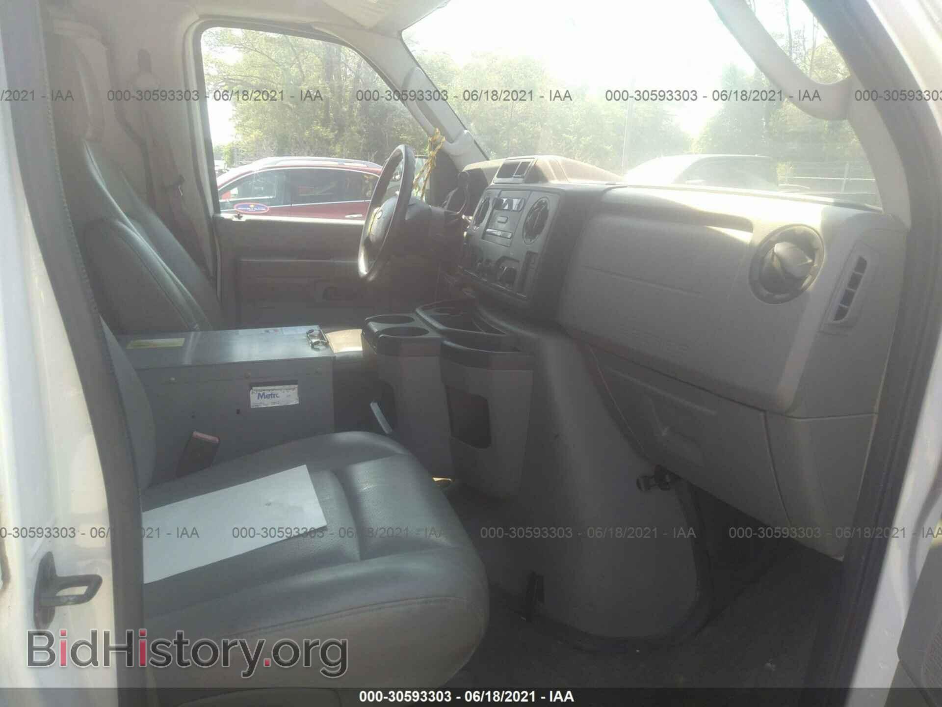 2010 FORD ECONOLINE CARGO VAN - VIN: 1FTNE2EW0ADA02079 - Фото 5