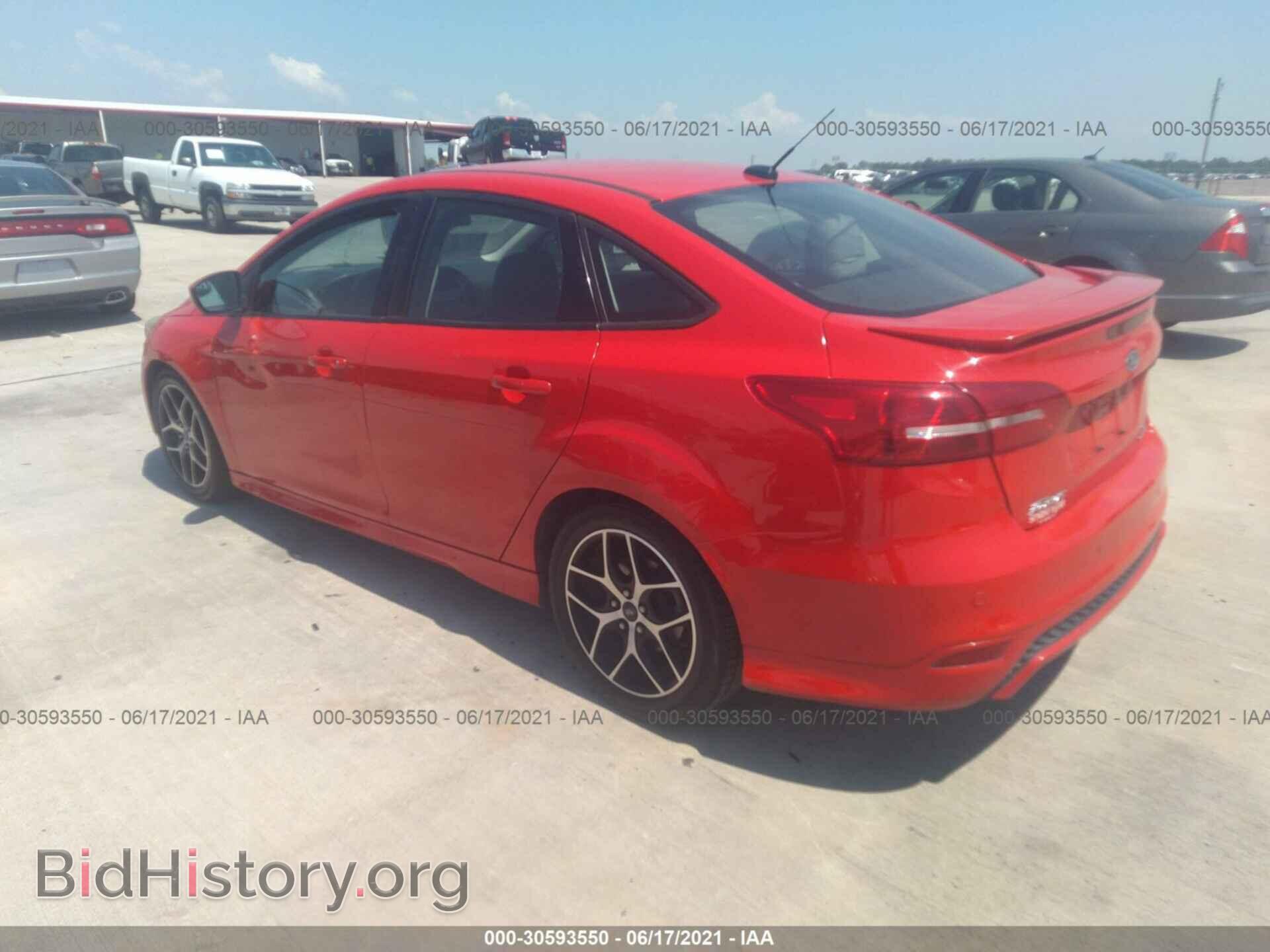 2015 FORD FOCUS - VIN: 1FADP3F23FL215652 - Фото 3