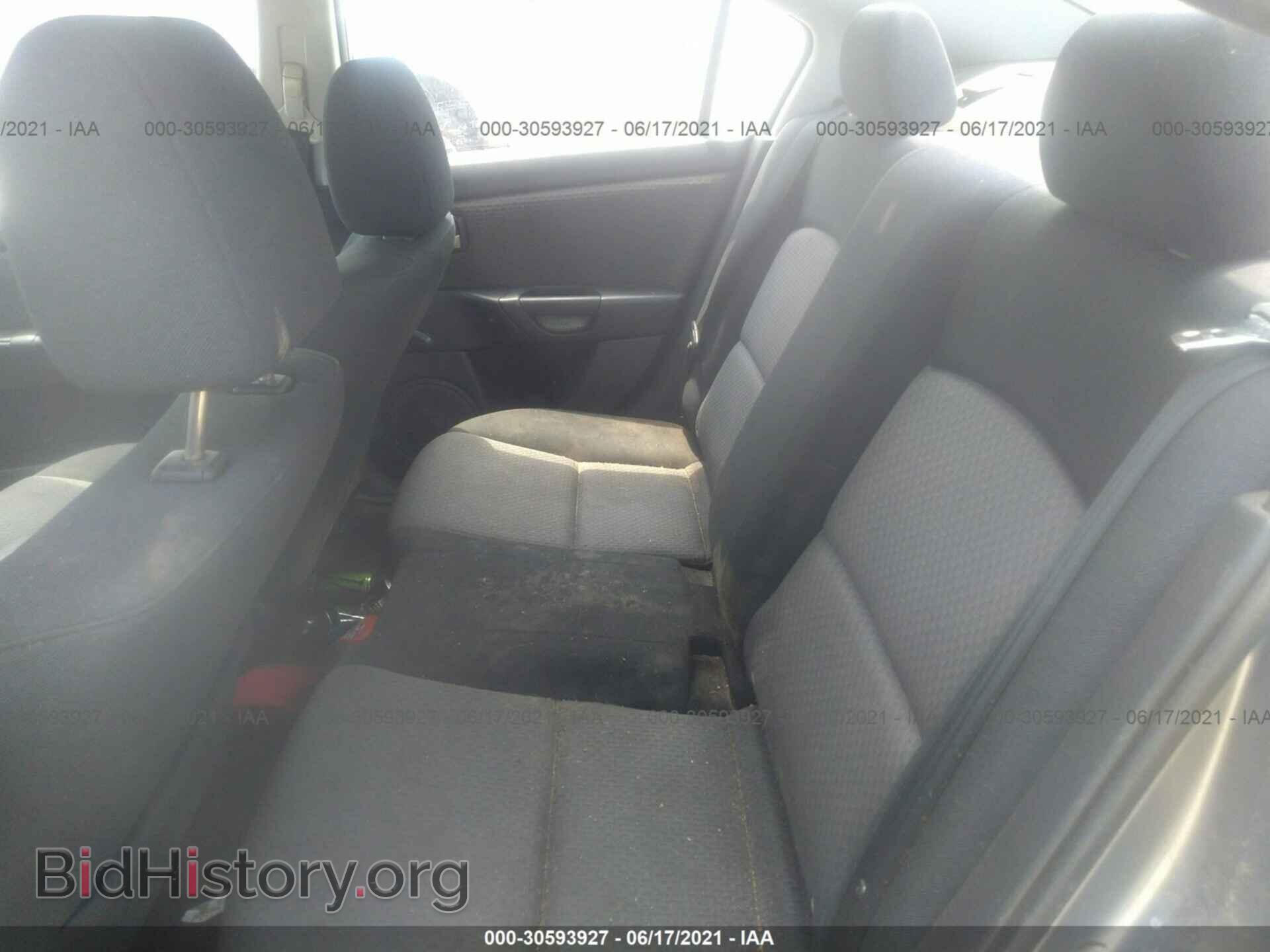2006 MAZDA MAZDA3 - VIN: JM1BK12F461408319 - Фото 8