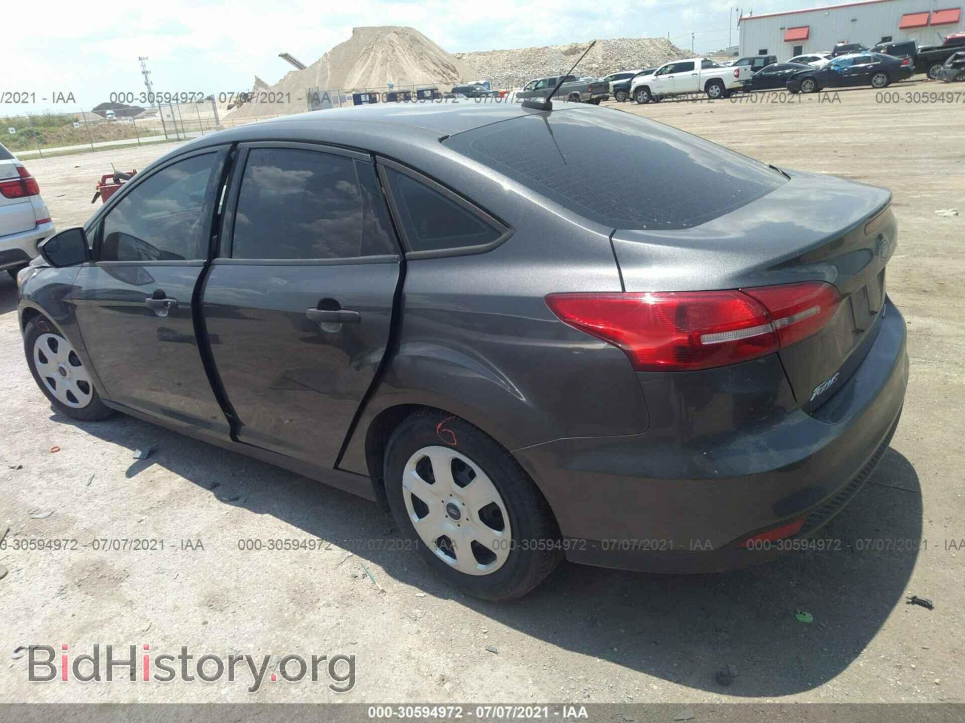 2016 FORD FOCUS - VIN: 1FADP3E25GL310071 - Фото 3