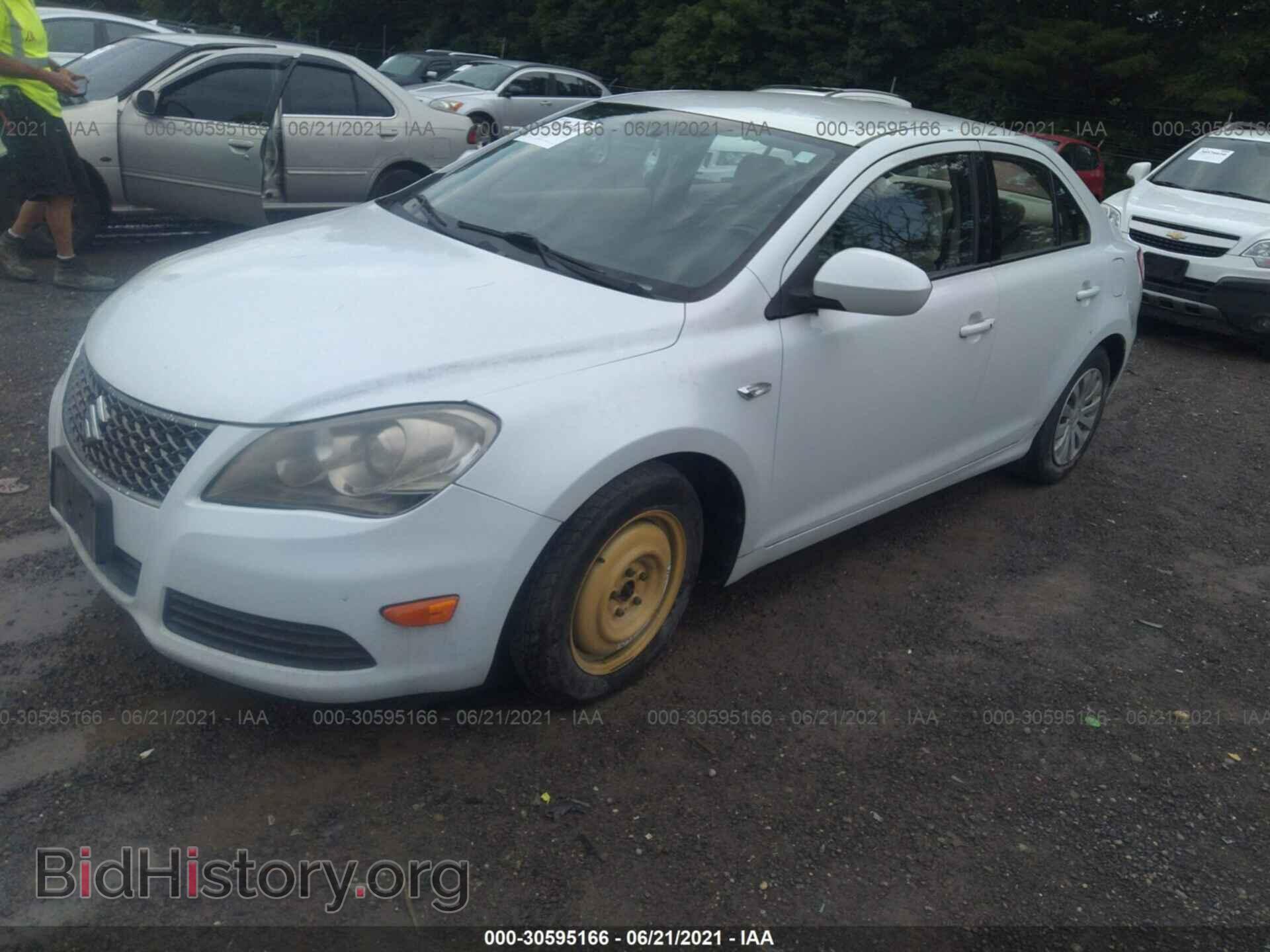 2011 SUZUKI KIZASHI - VIN: JS2RF9A12B6110443 - Фото 2