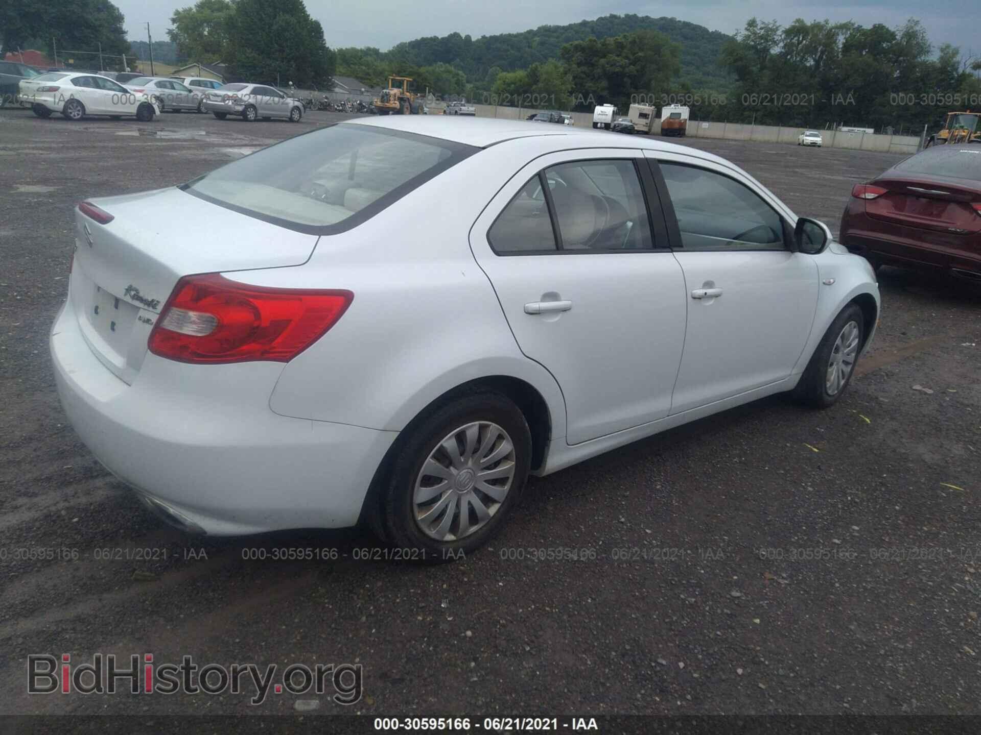2011 SUZUKI KIZASHI - VIN: JS2RF9A12B6110443 - Фото 4
