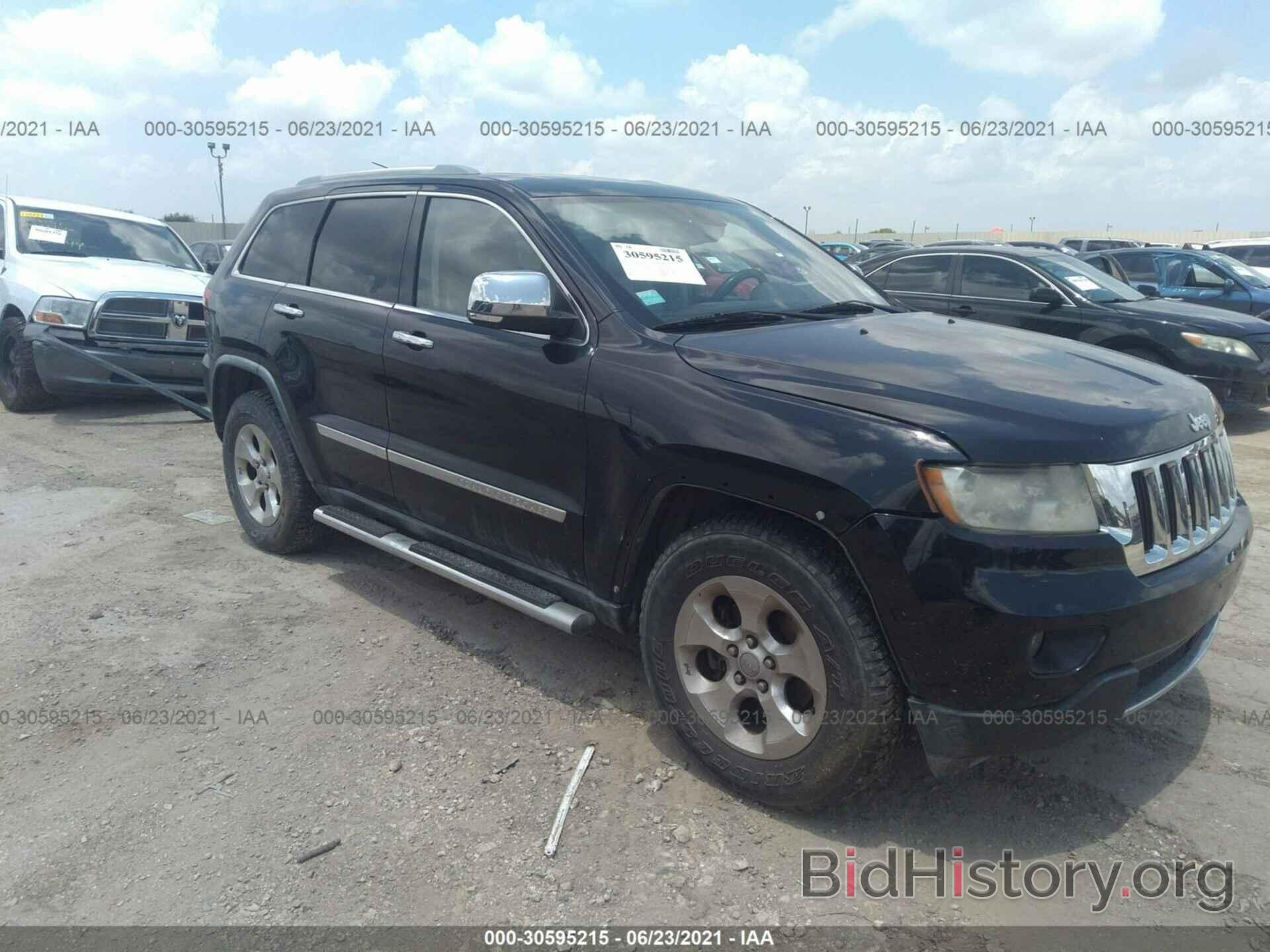 Photo 1J4RS5GG7BC588380 - JEEP GRAND CHEROKEE 2011