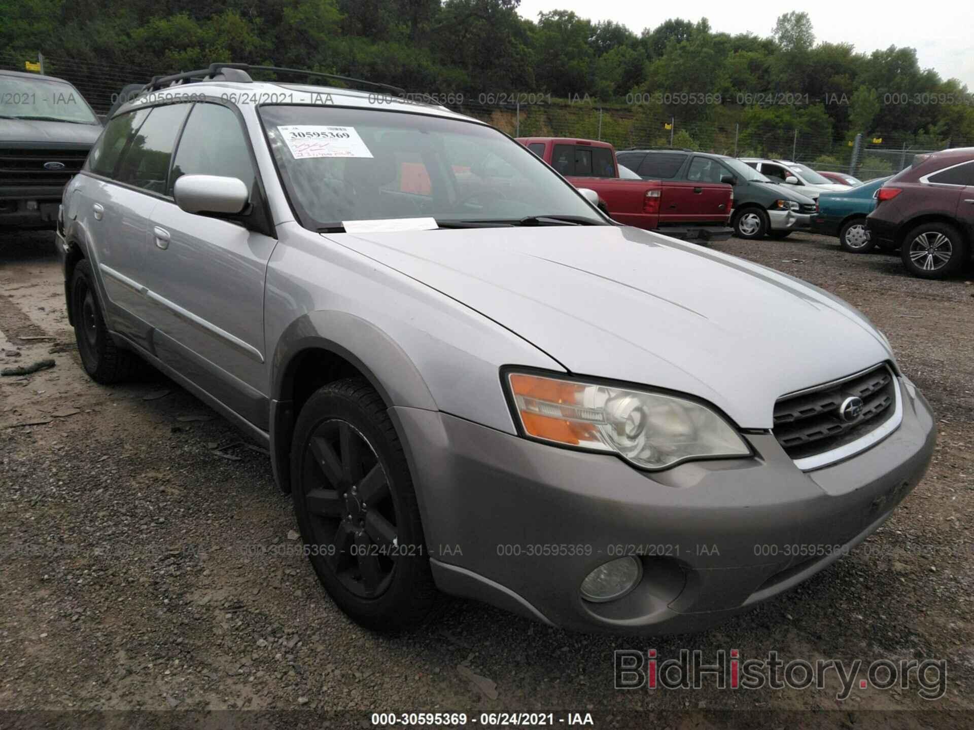 Photo 4S4BP62C767305764 - SUBARU LEGACY WAGON 2006