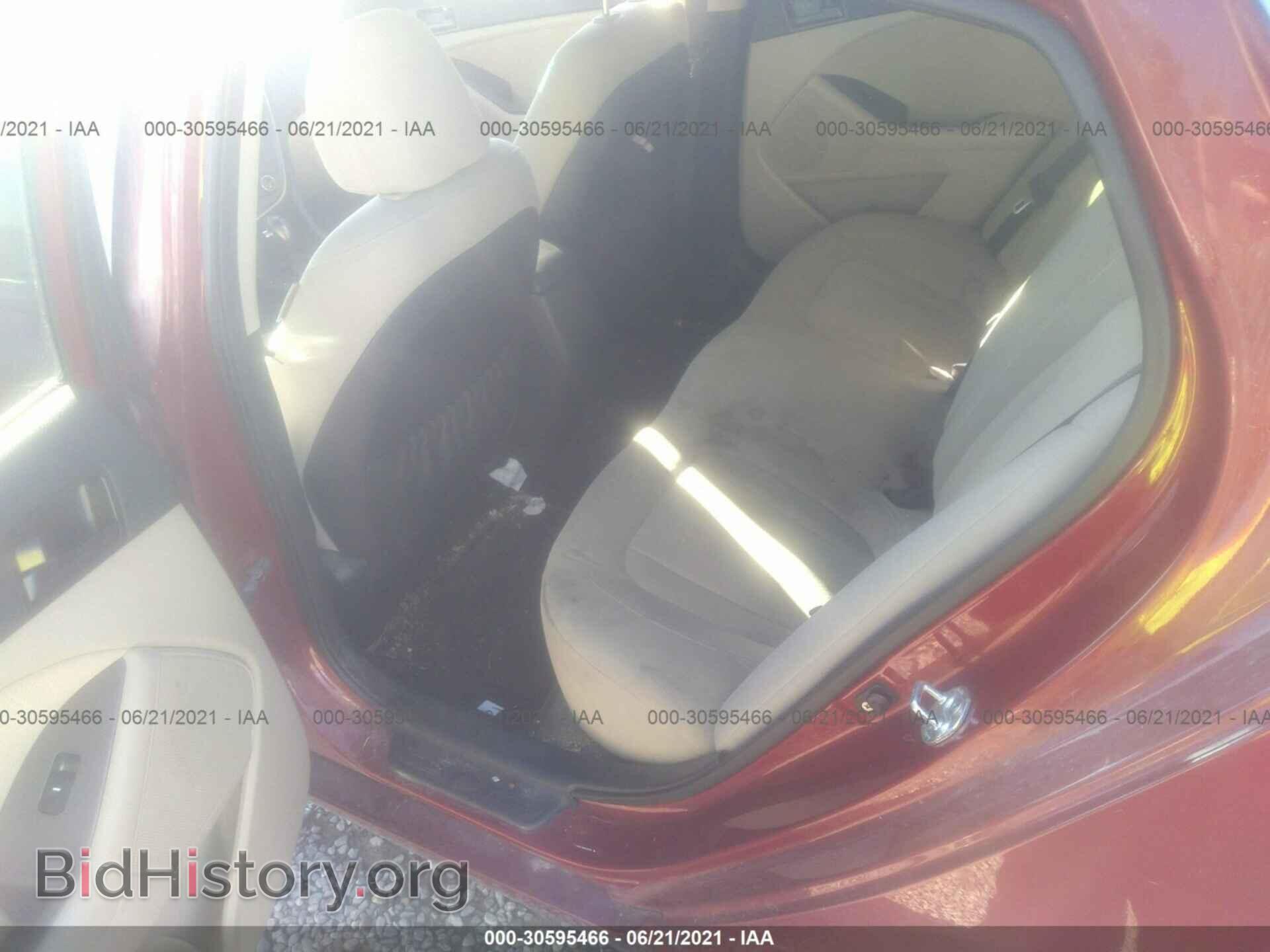 2011 KIA OPTIMA - VIN: KNAGM4A77B5092619 - Фото 8