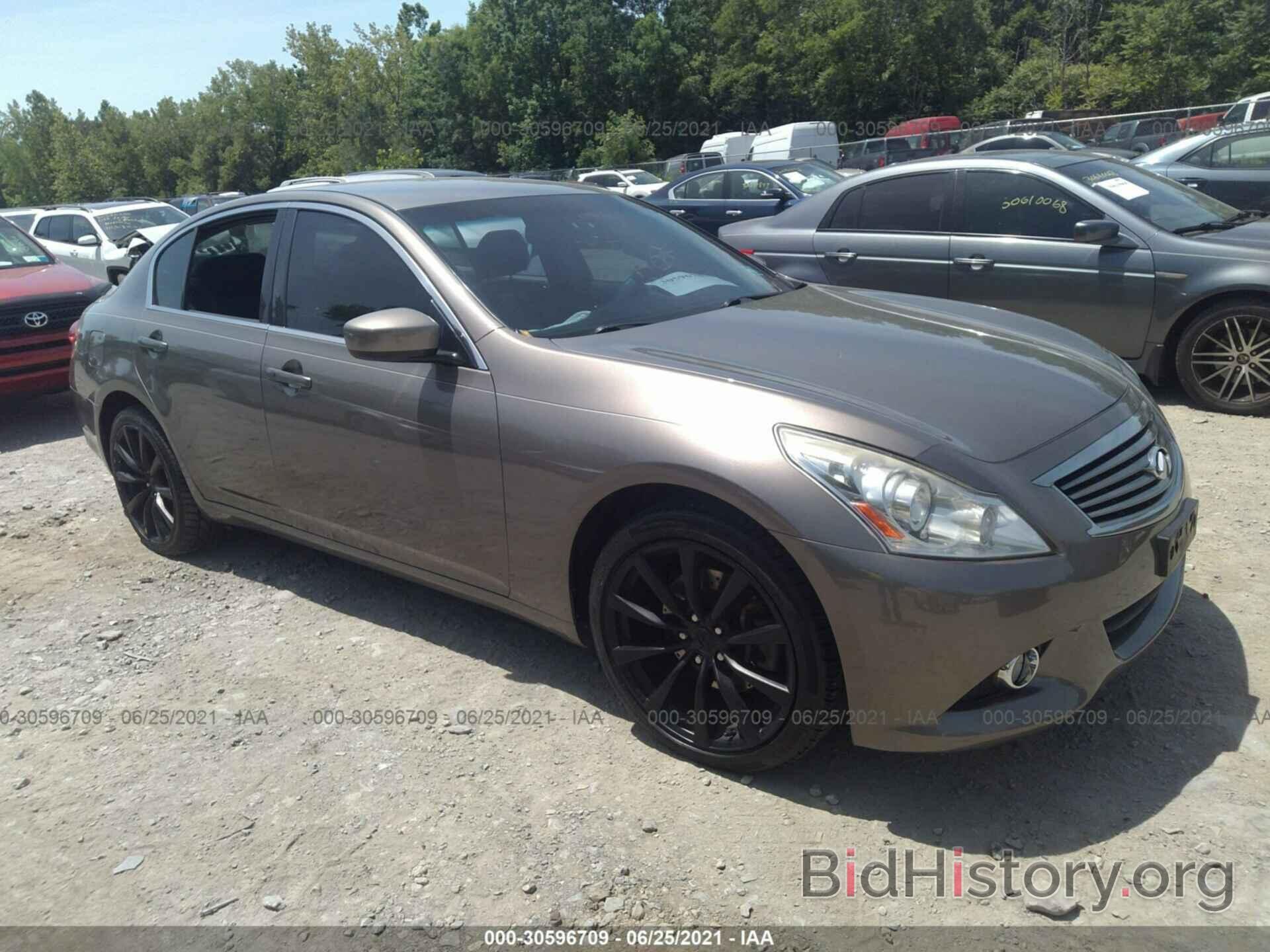 Photo JN1CV6AR4DM351588 - INFINITI G37 SEDAN 2013