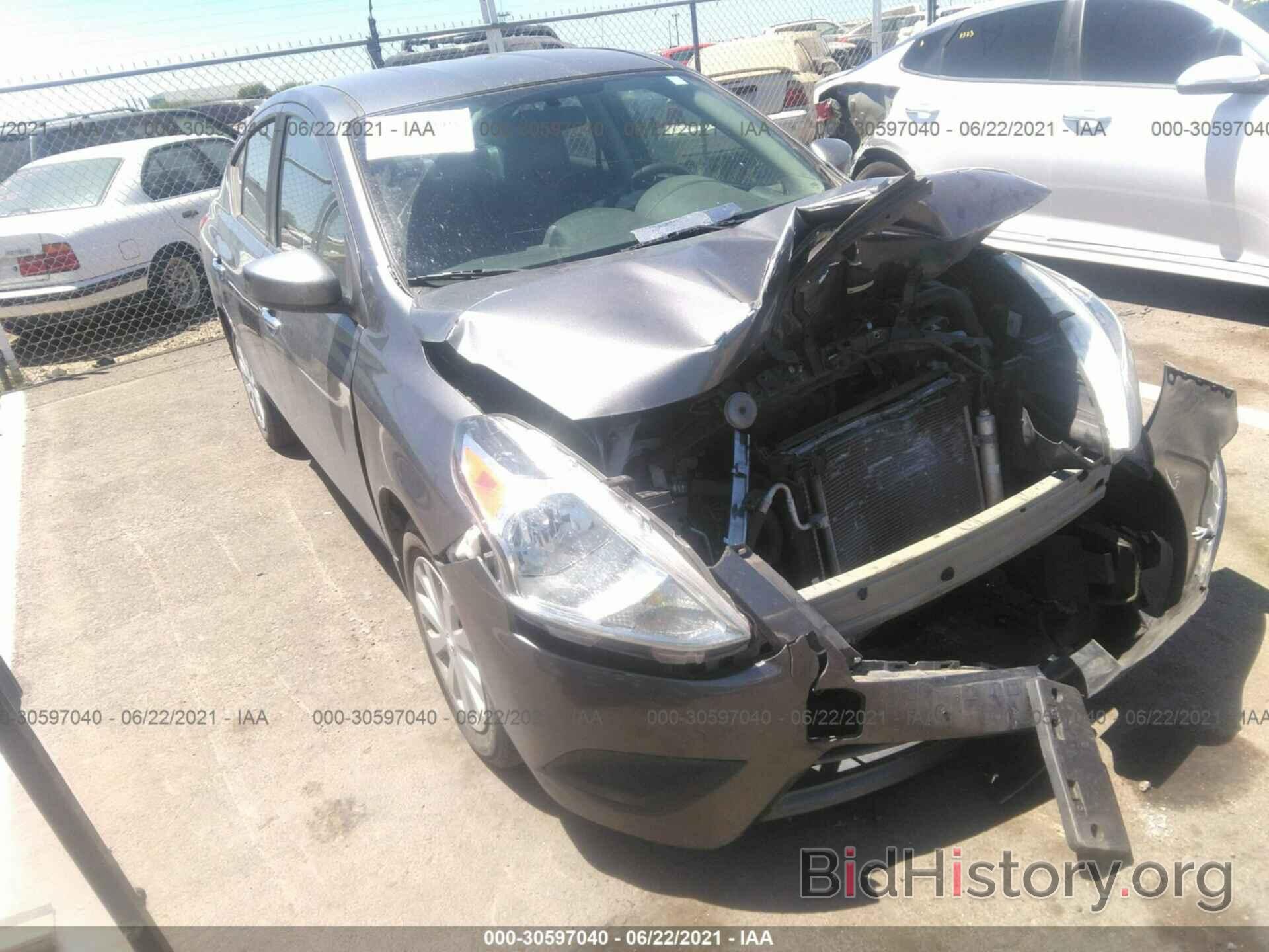 Photo 3N1CN7AP6HL819499 - NISSAN VERSA SEDAN 2017