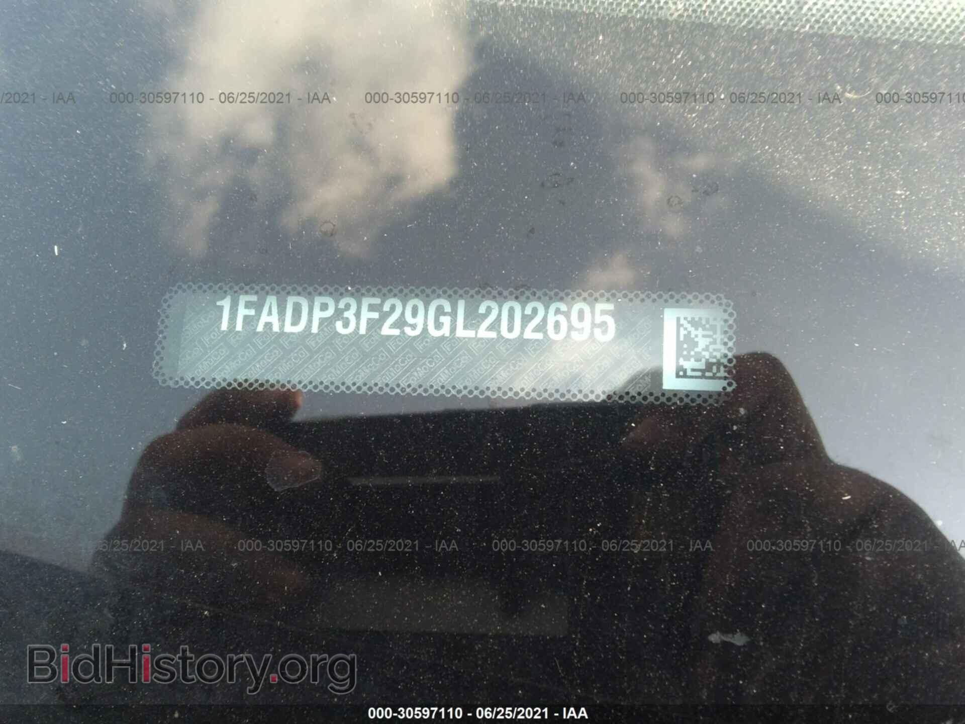 2016 FORD FOCUS - VIN: 1FADP3F29GL202695 - Фото 9