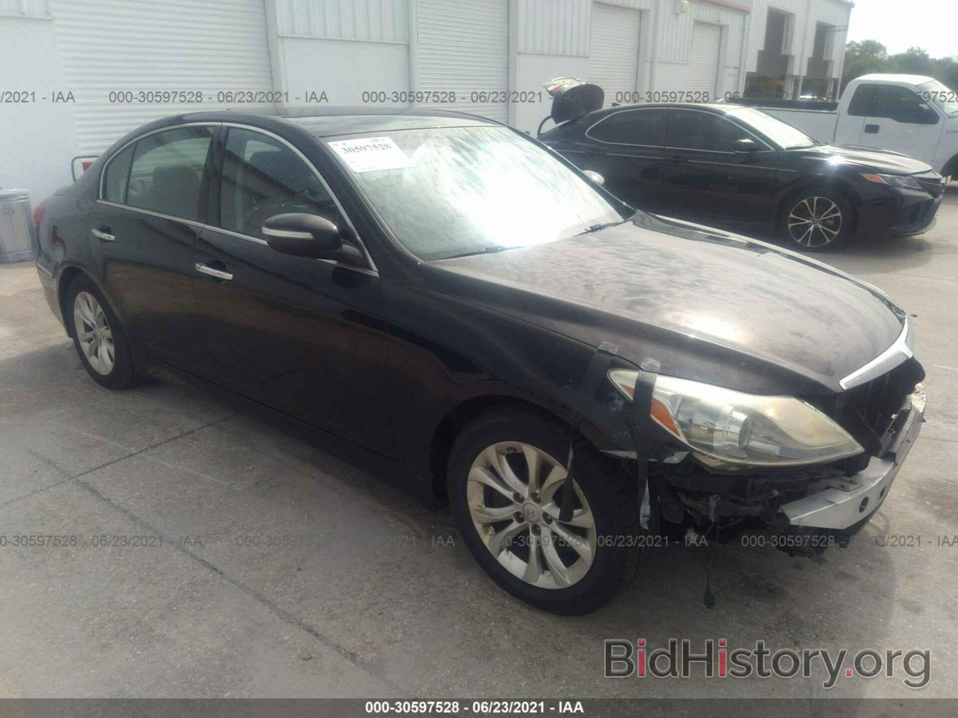 Photo KMHGC4DD9CU161952 - HYUNDAI GENESIS 2012