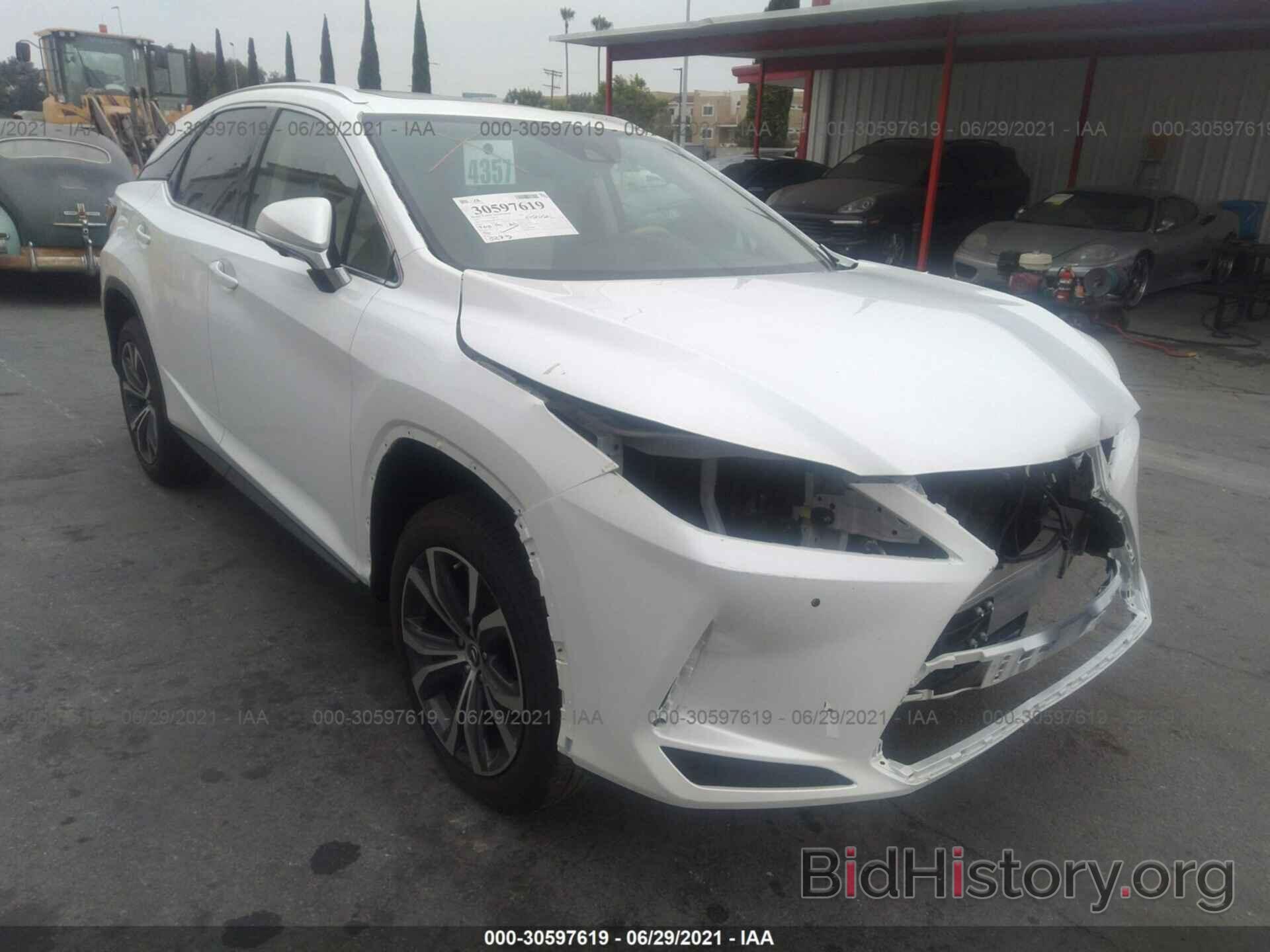 Photo 2T2HZMAA8MC196316 - LEXUS RX 2021