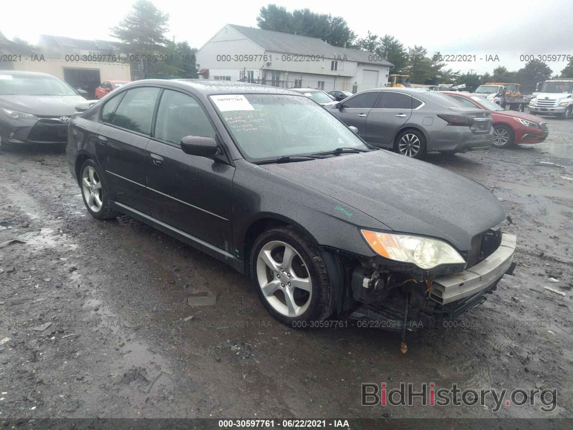 Photo 4S3BL626X87214422 - SUBARU LEGACY 2008