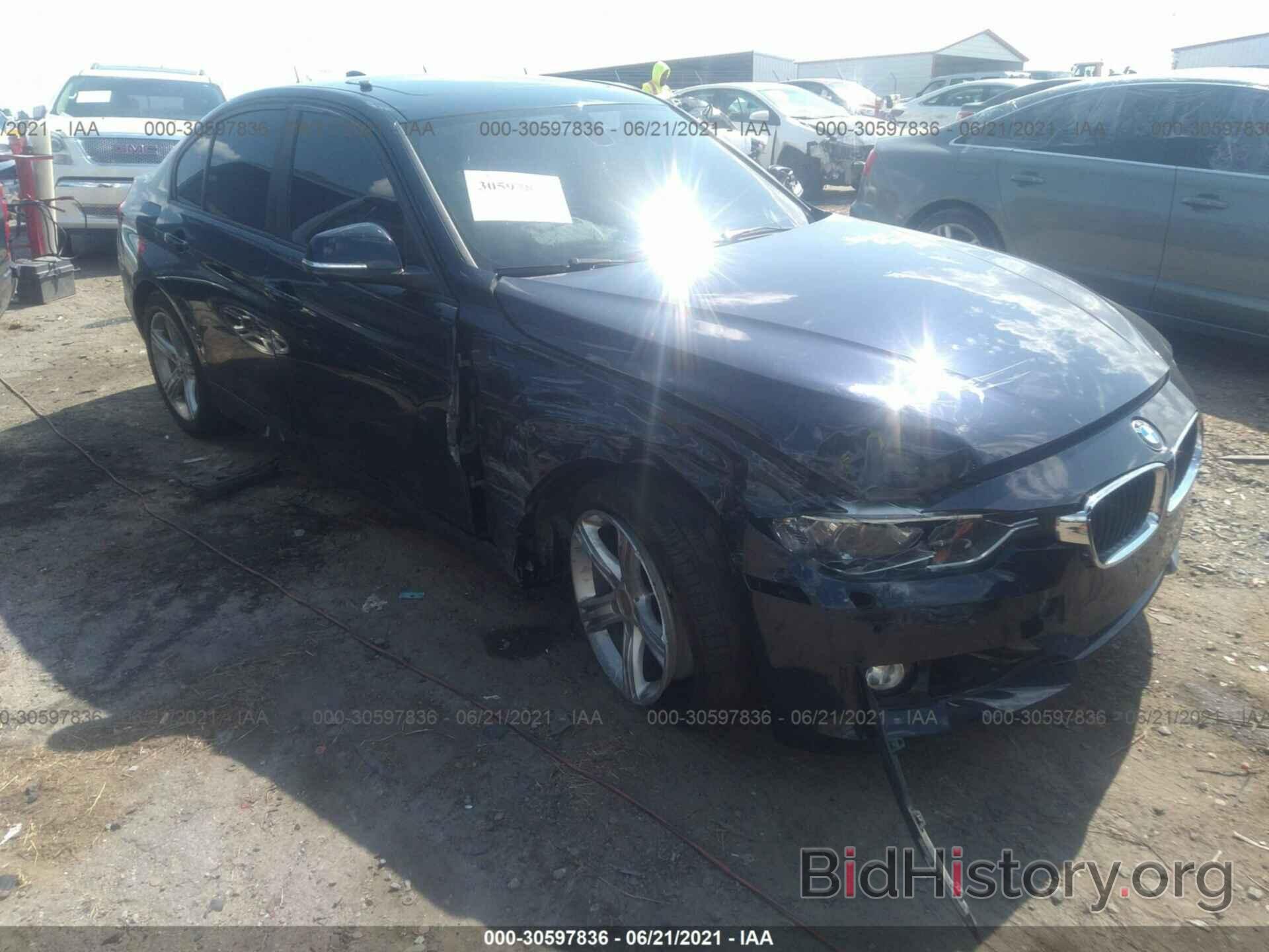 Photo WBA3B3G58FNR87868 - BMW 3 SERIES 2015