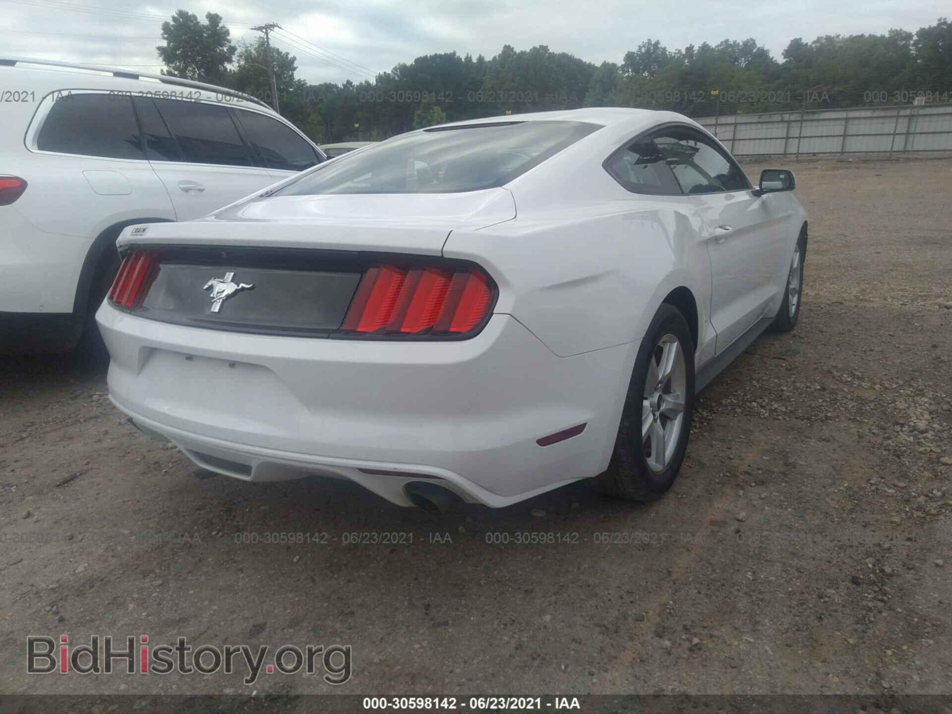2016 FORD MUSTANG - VIN: 1FA6P8AM5G5335621 - Фото 4