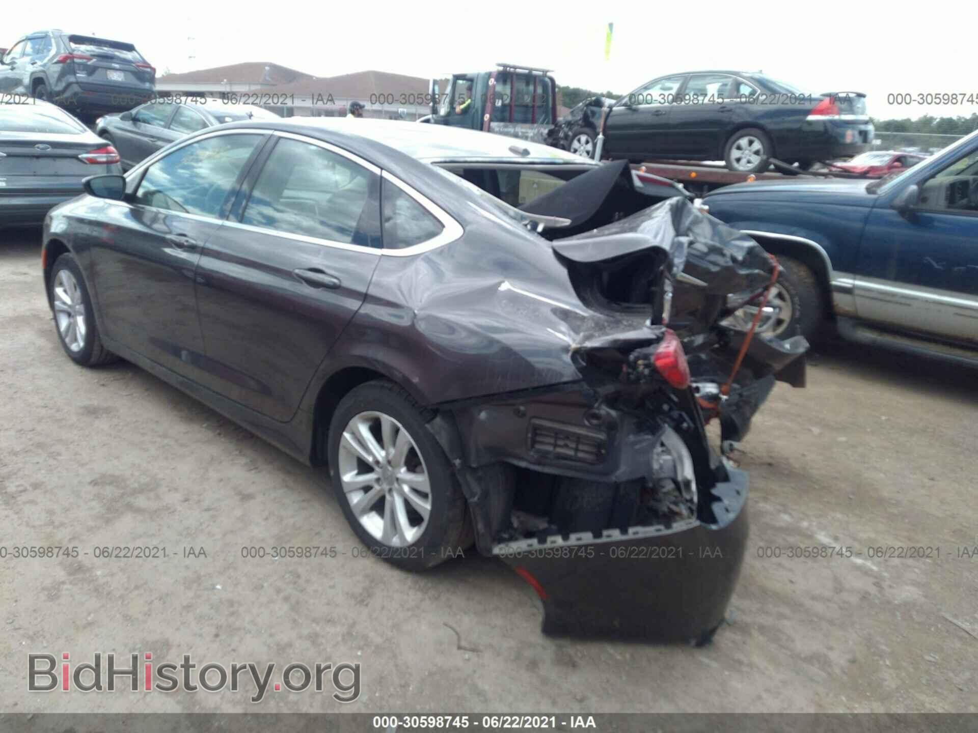 2015 CHRYSLER 200 - VIN: 1C3CCCAB9FN700475 - Photo 3
