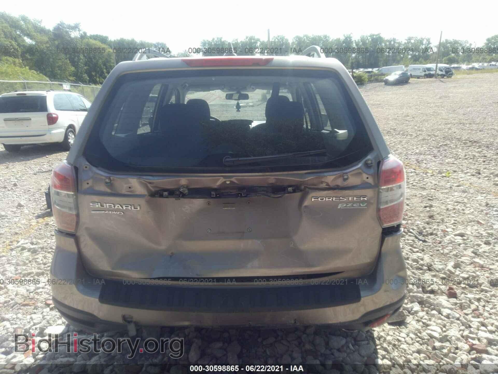 2016 SUBARU FORESTER - VIN: JF2SJABC7GH421052 - Фото 6