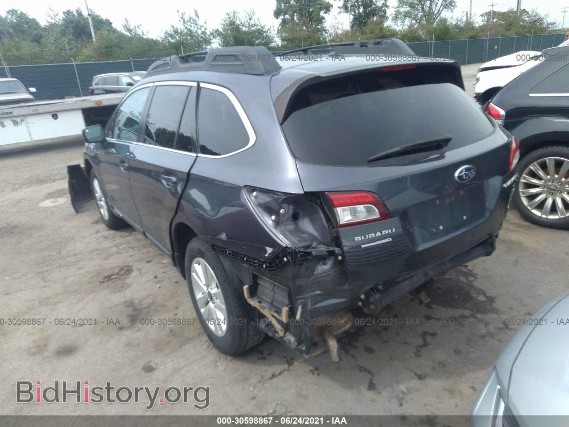 2015 SUBARU OUTBACK - VIN: 4S4BSBEC0F3359773 - Фото 3