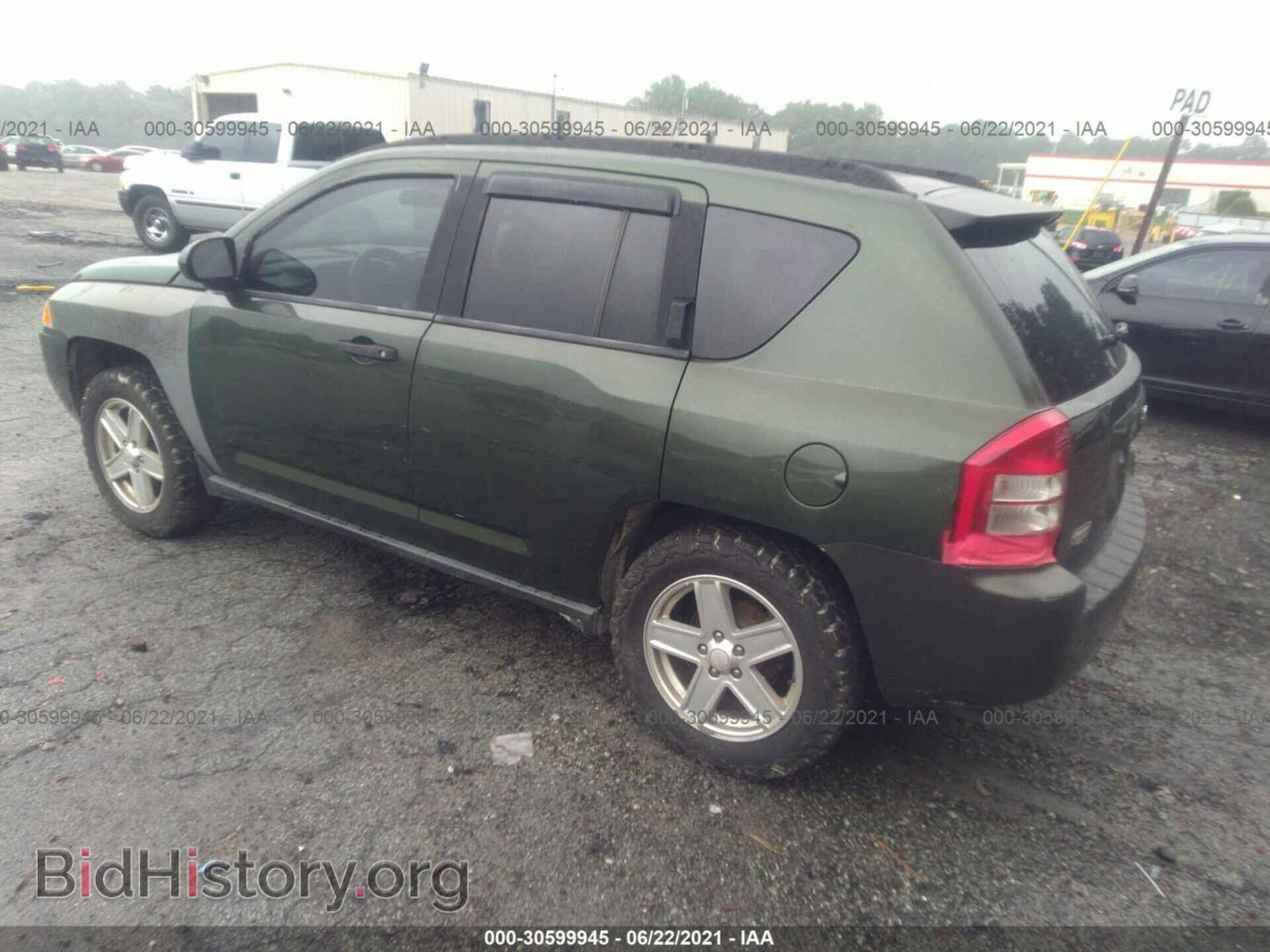 2007 JEEP COMPASS - VIN: 1J8FT47W67D100456 - Фото 3