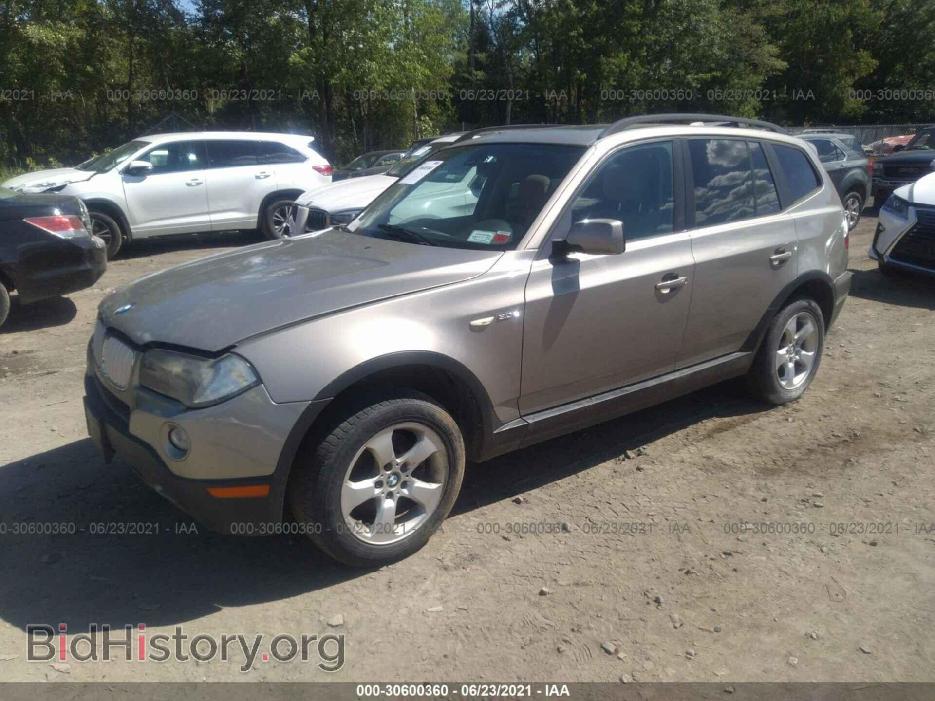 2007 BMW X3 - VIN: WBXPC93417WF18737 - Фото 2