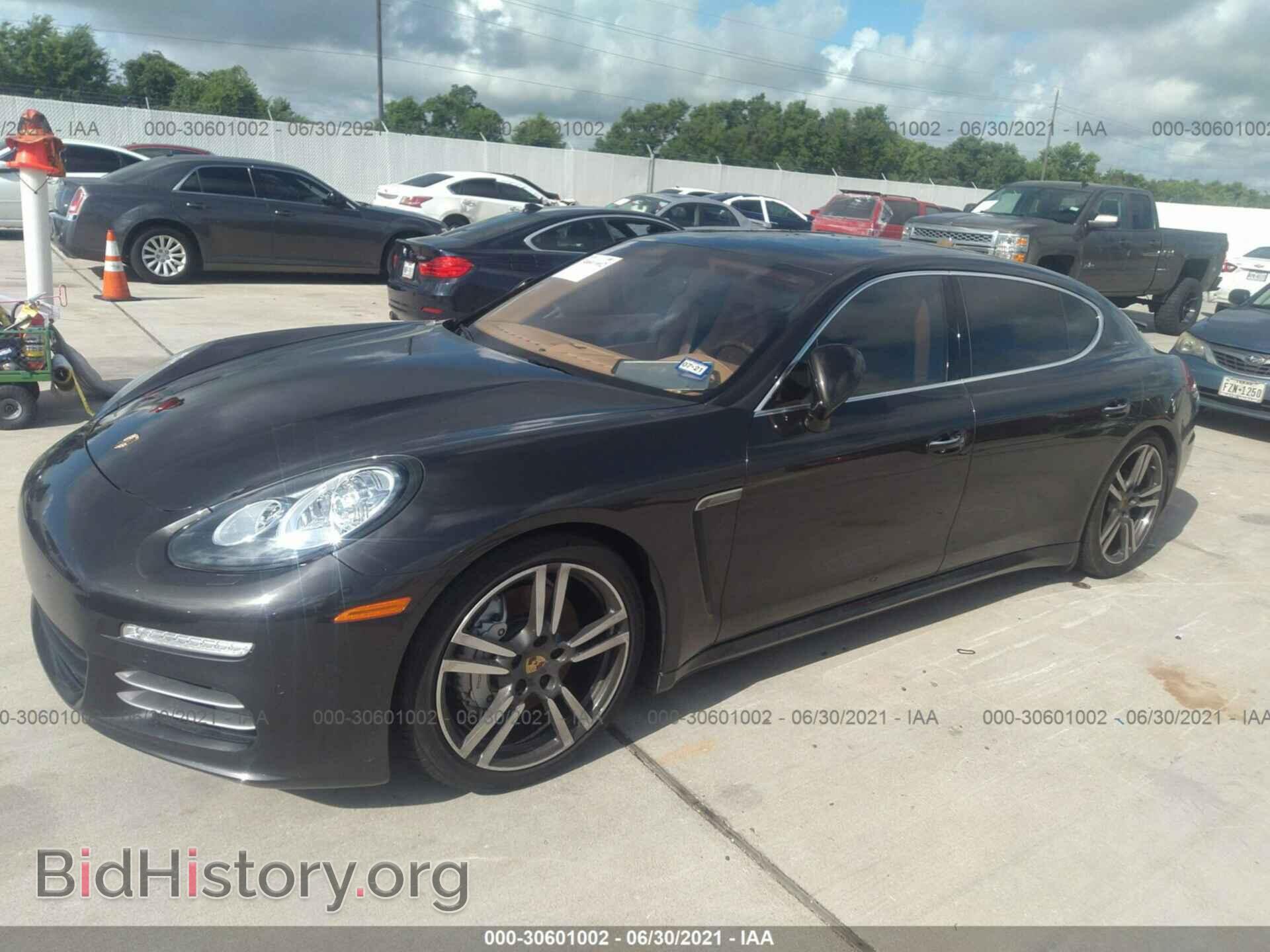 2014 PORSCHE PANAMERA - VIN: WP0BB2A79EL064134 - Фото 2