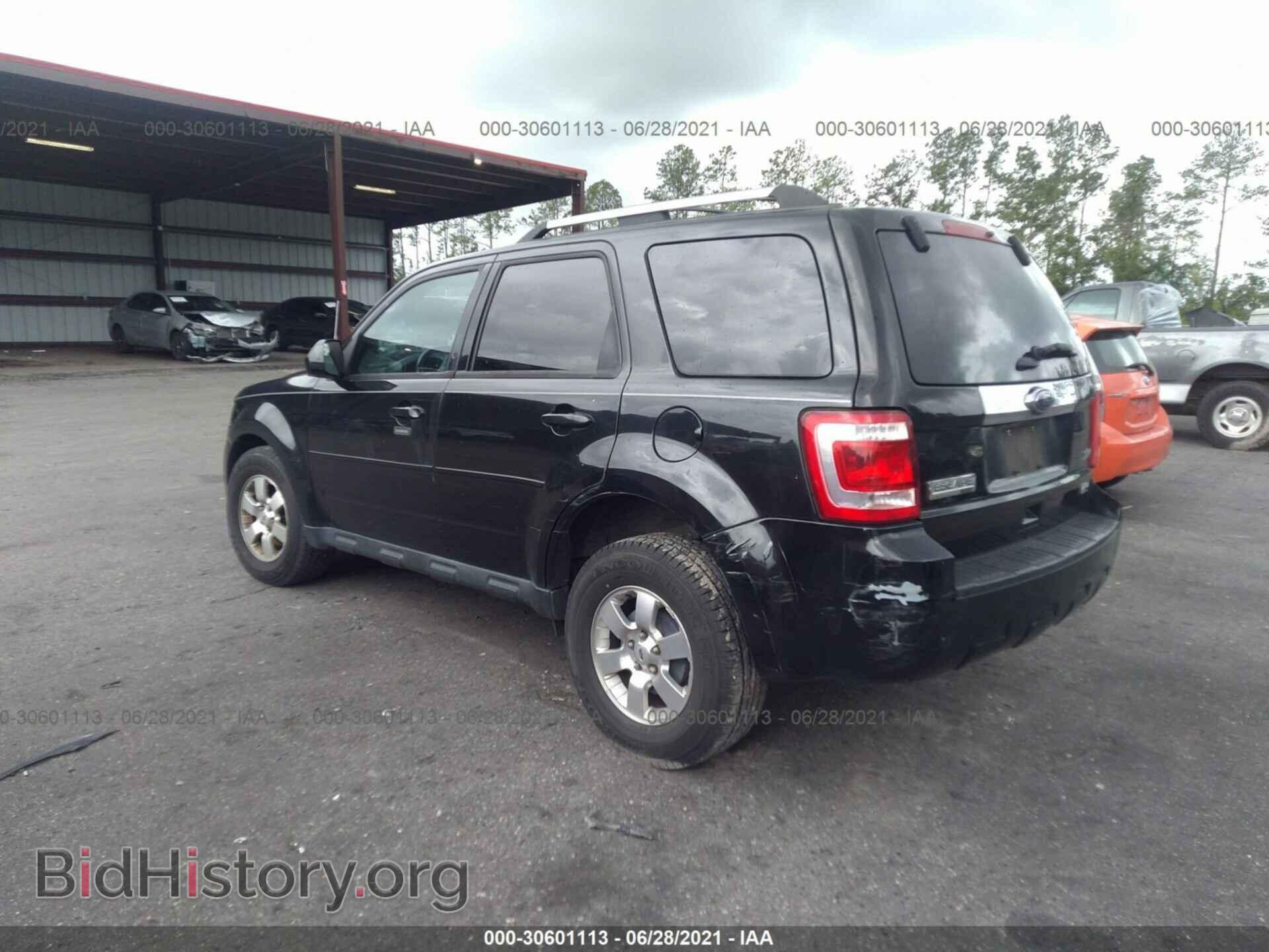 2011 FORD ESCAPE - VIN: 1FMCU9EGXBKB29832 - Фото 3