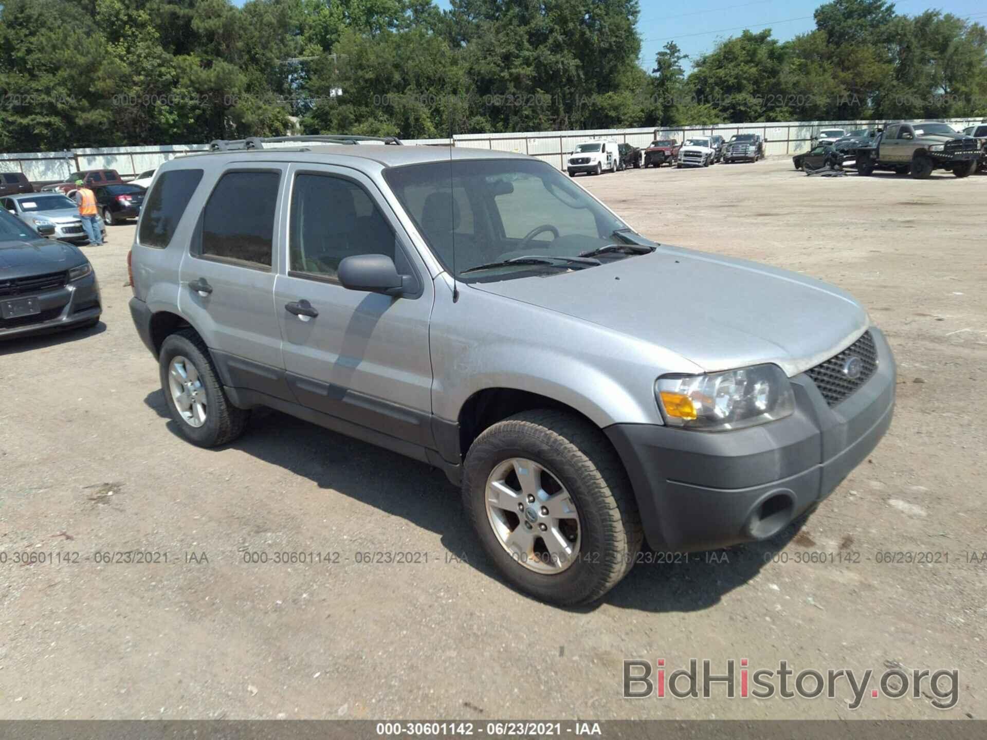 Photo 1FMYU93106KB56175 - FORD ESCAPE 2006