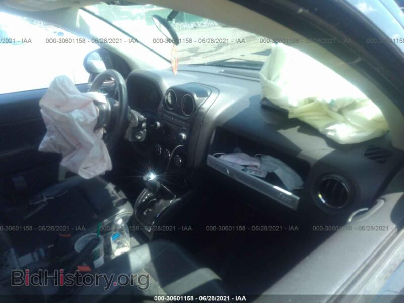 2014 Jeep COMPASS (VIN 1C4NJCBAXED730069) — фото 5 из 11
