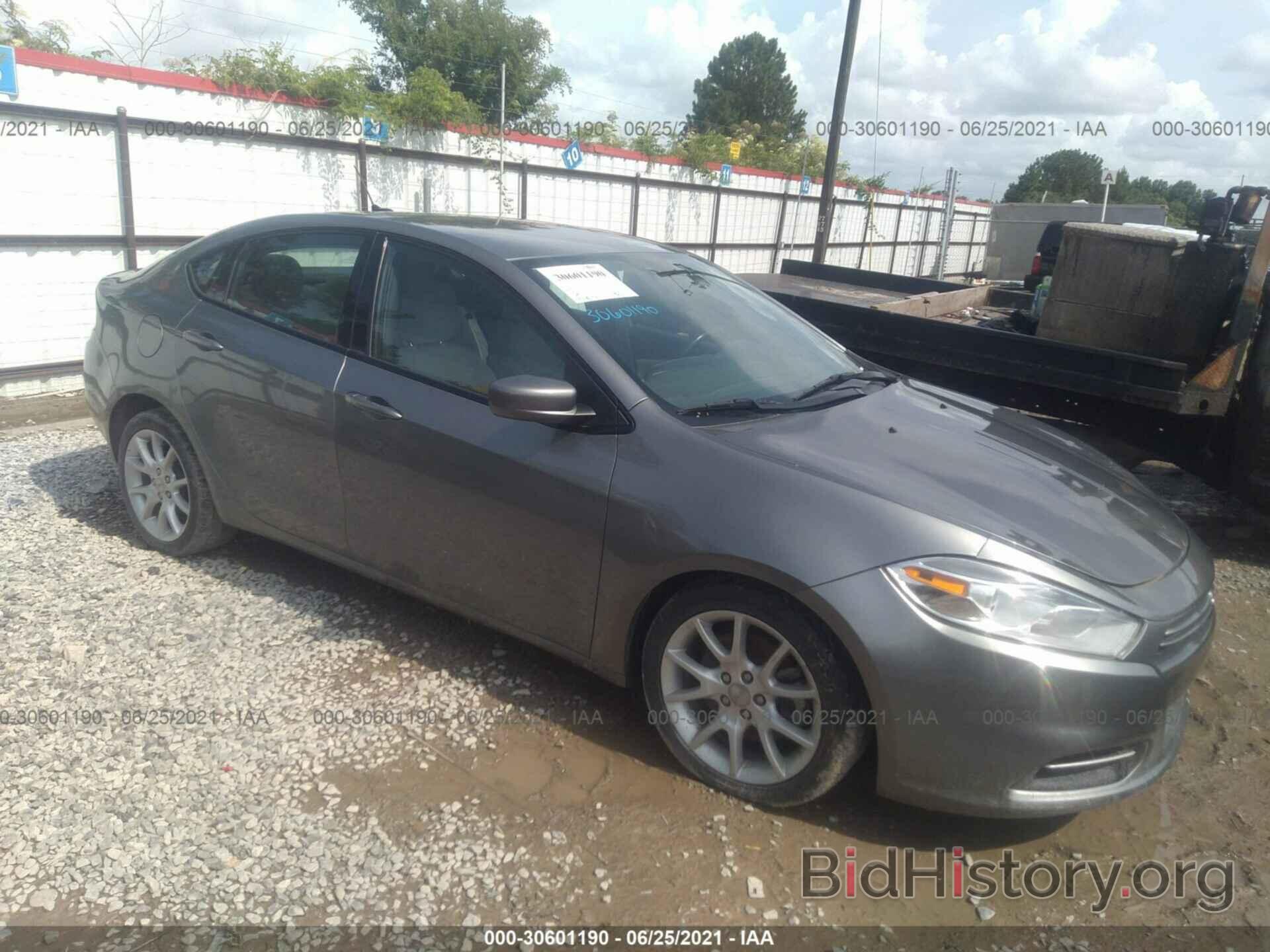 Photo 1C3CDFBA8DD708025 - DODGE DART 2013