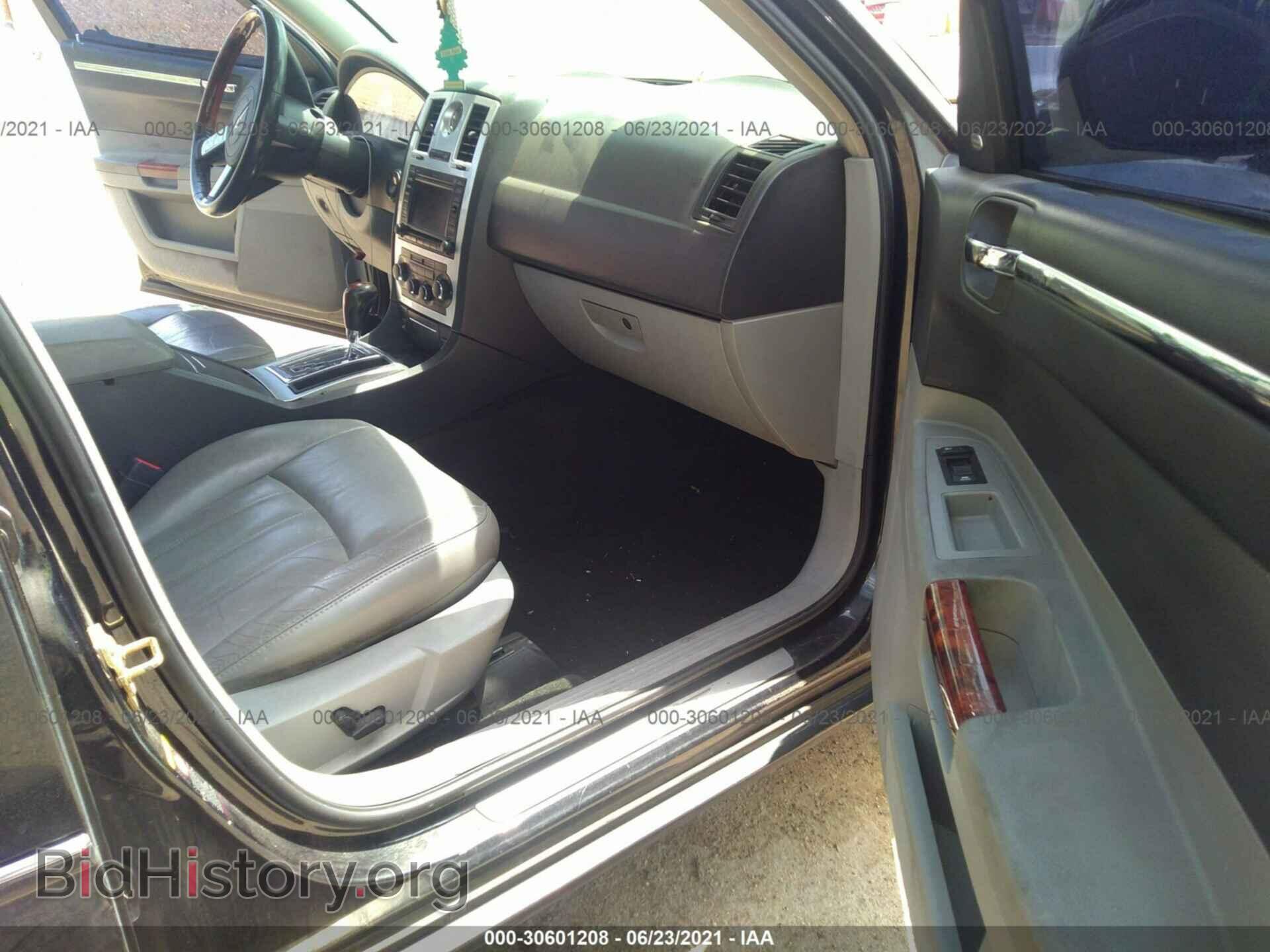 2006 CHRYSLER 300 - VIN: 2C3LA63H96H202326 - Фото 5