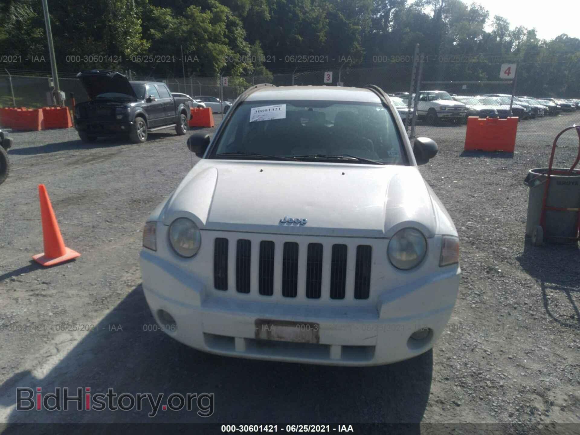 2008 JEEP COMPASS - VIN: 1J8FT47W38D570574 - Фото 6