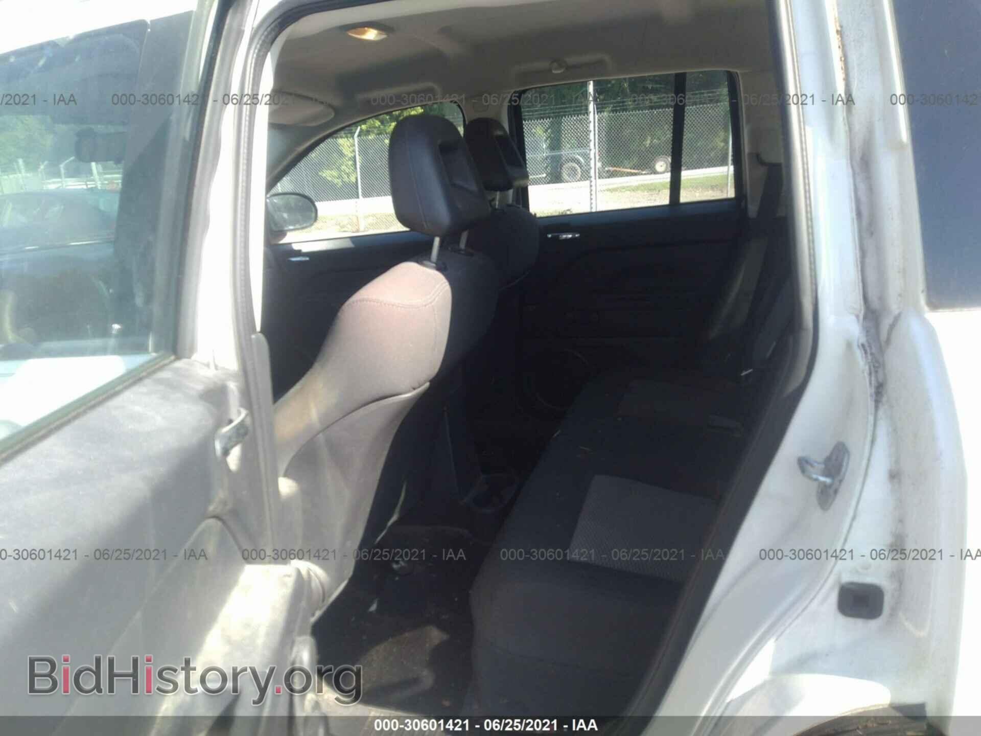 2008 JEEP COMPASS - VIN: 1J8FT47W38D570574 - Фото 8
