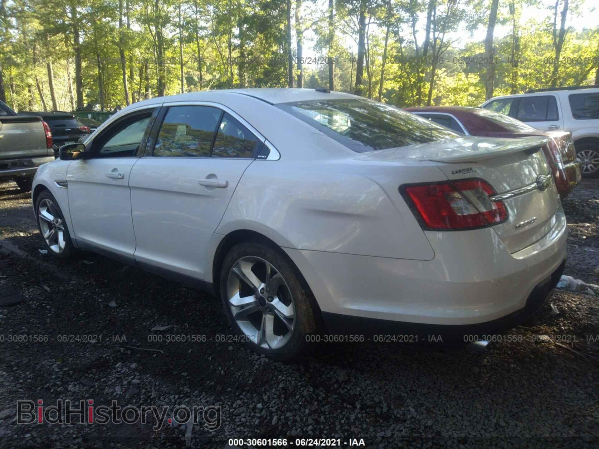 2010 FORD TAURUS - VIN: 1FAHP2KT4AG117998 - Фото 3