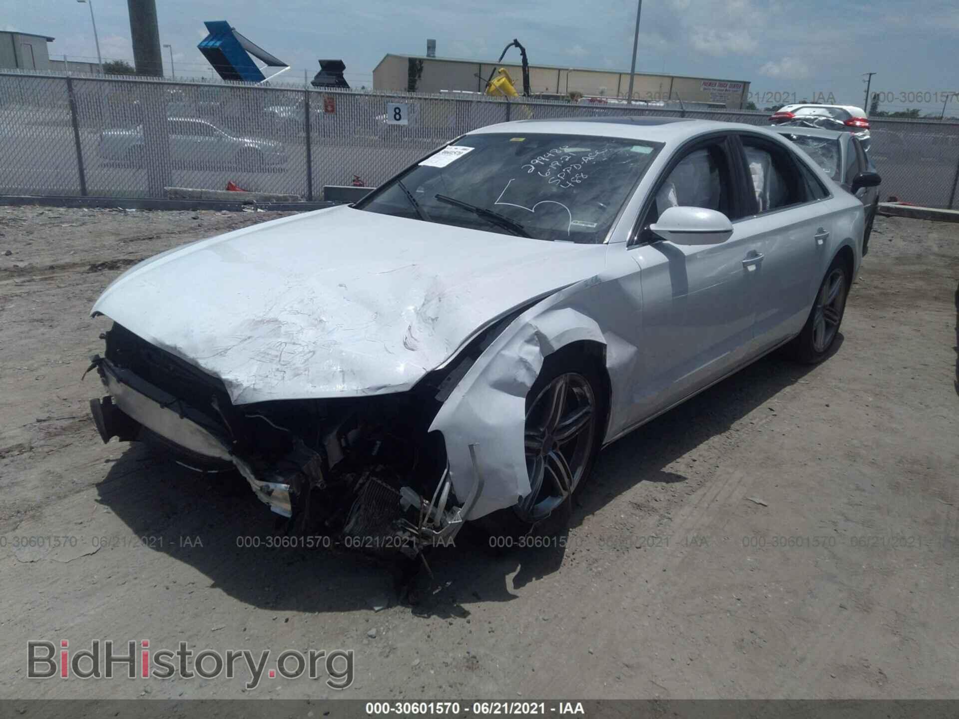 2013 AUDI A8 - VIN: WAUAGAFD4DN033346 - Фото 2