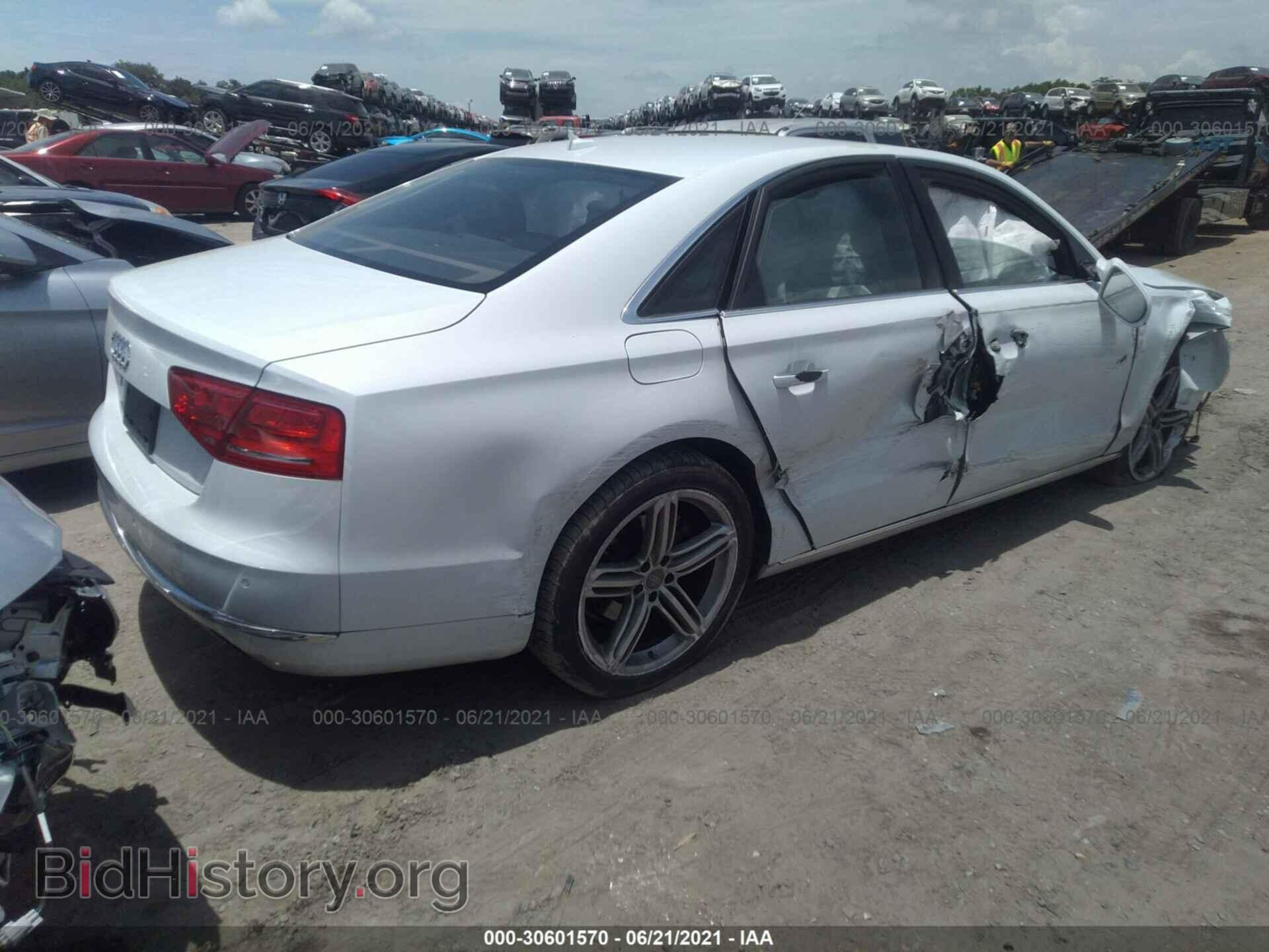 2013 AUDI A8 - VIN: WAUAGAFD4DN033346 - Фото 4
