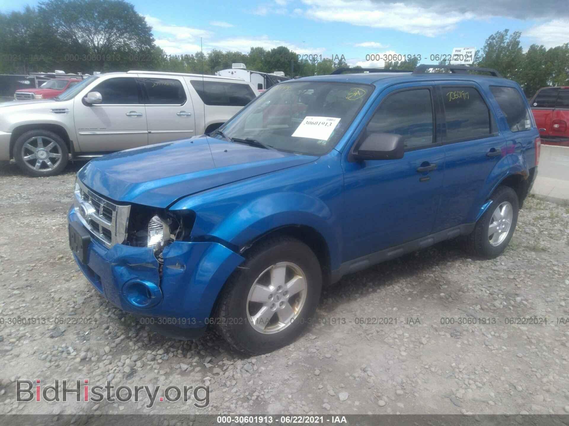 2012 FORD ESCAPE - VIN: 1FMCU9D74CKA72708 - Photo 2