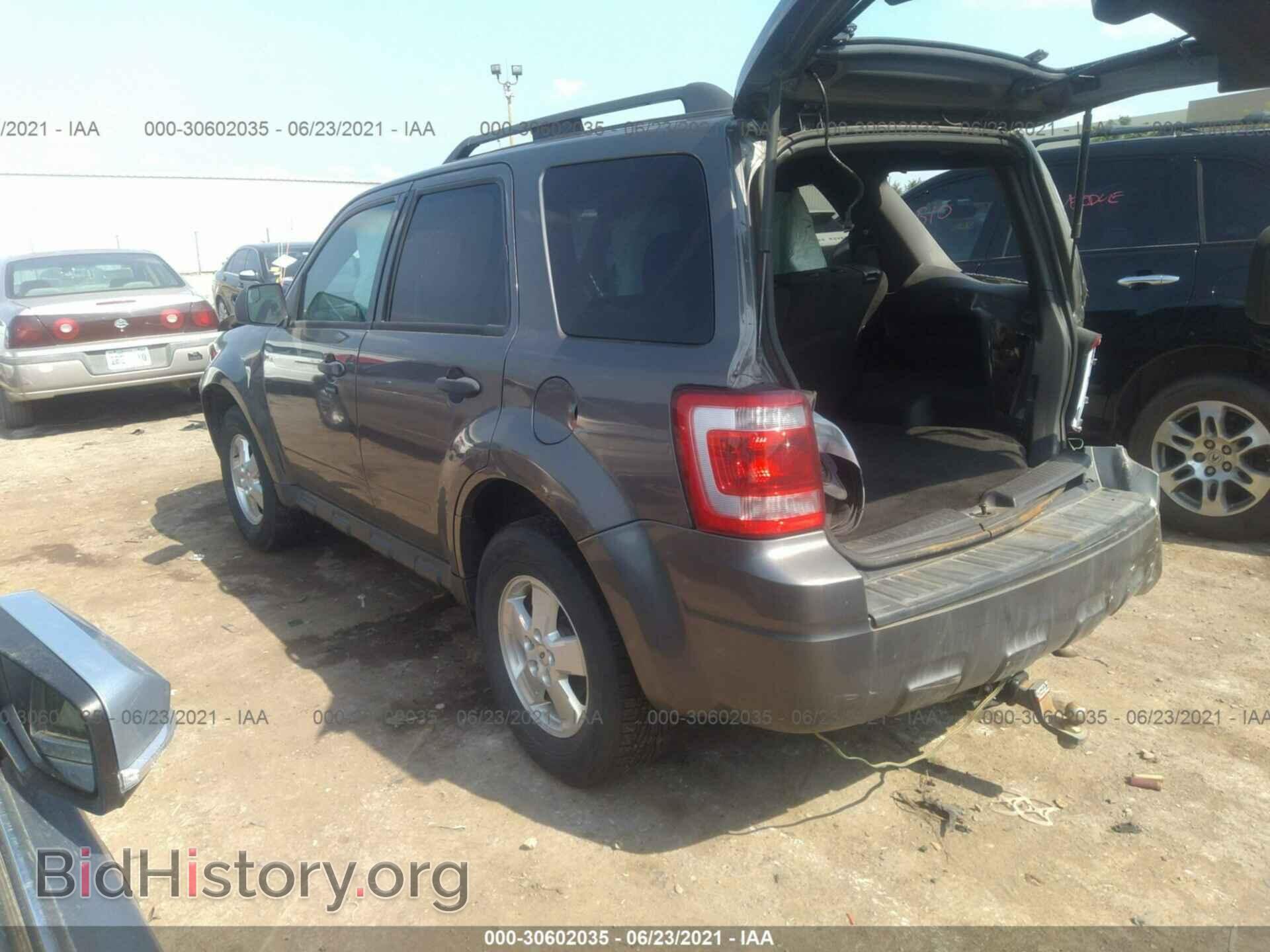 2012 FORD ESCAPE - VIN: 1FMCU0D7XCKC18363 - Фото 3